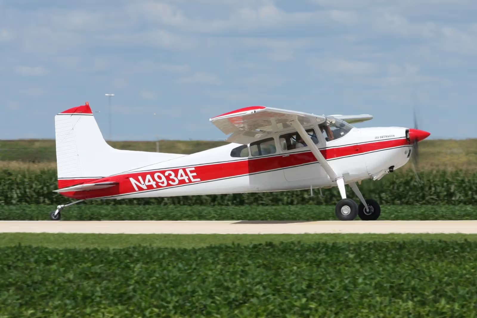 N4934E — Single-engine aircraft