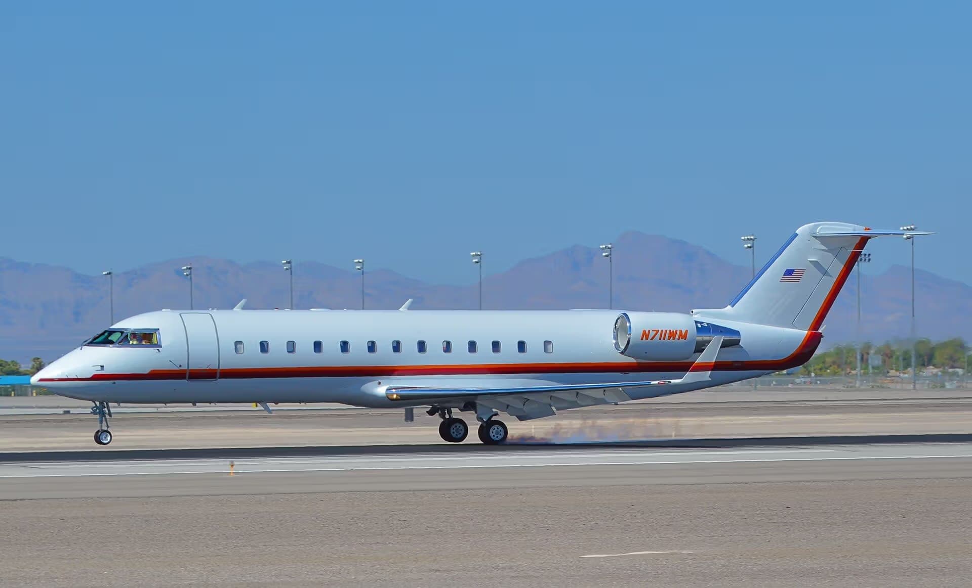 N711WM — Business jet