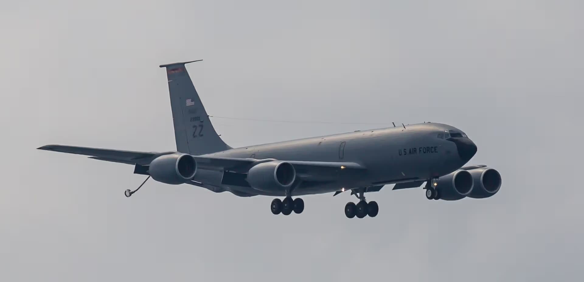 Unidentified — Boeing