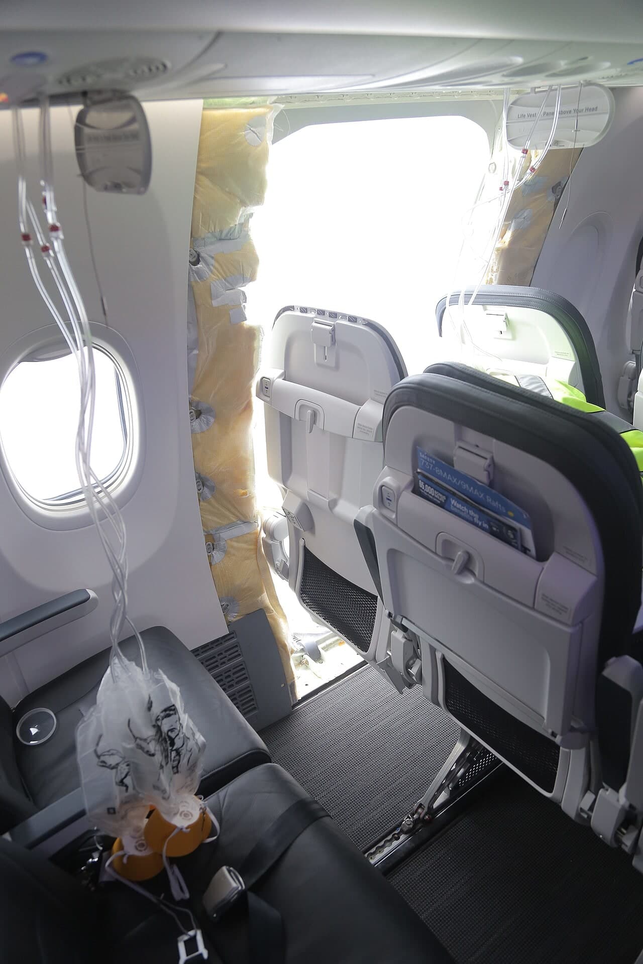 N704AL — Boeing