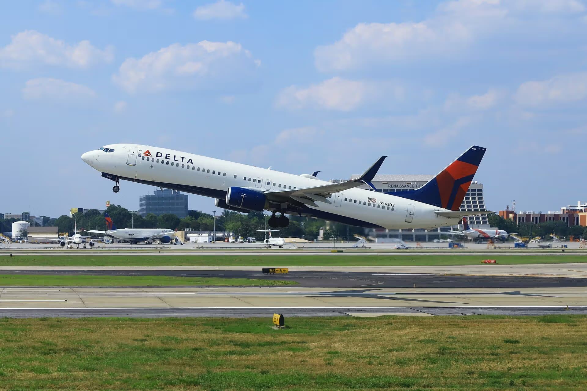 N962DZ — Boeing