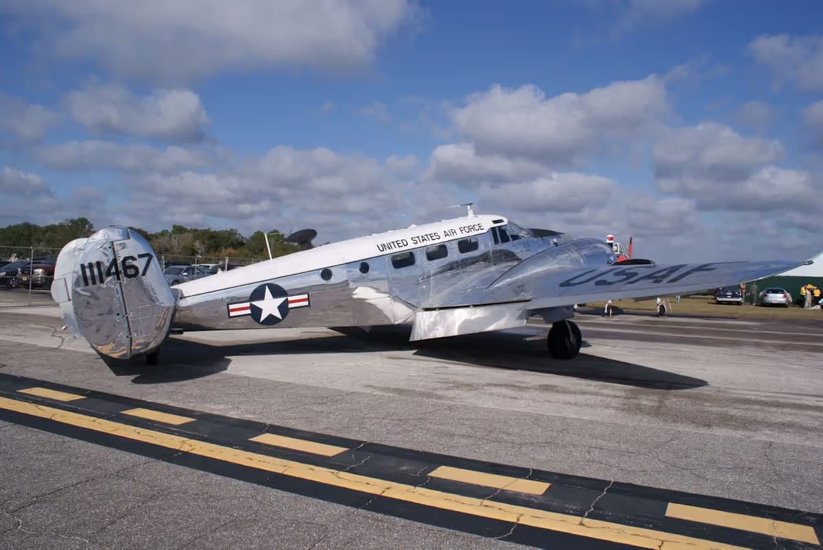 Unidentified — Aircraft