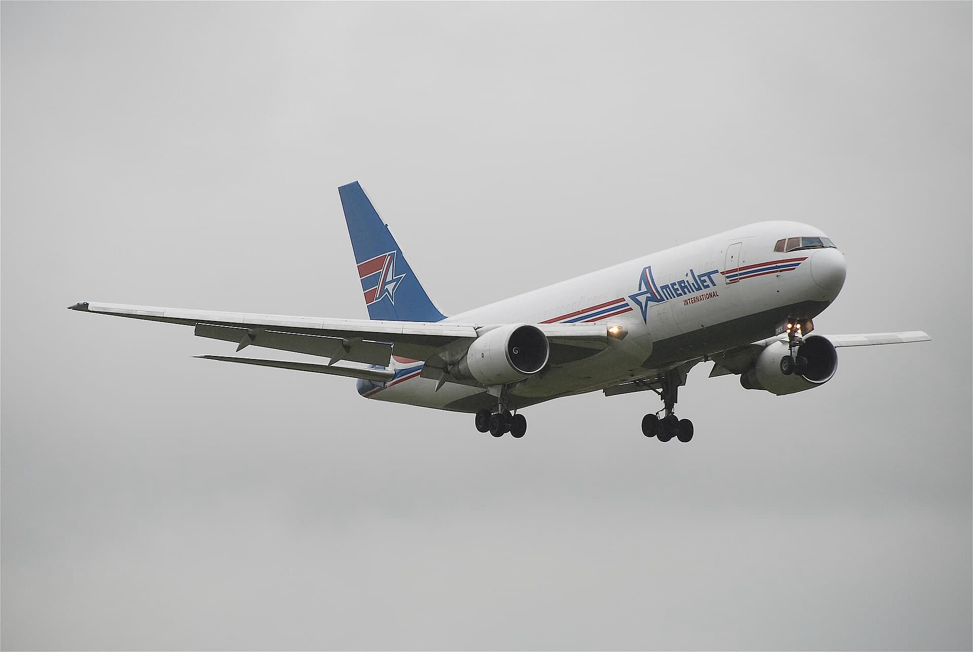N741AX — Twin-engine aircraft