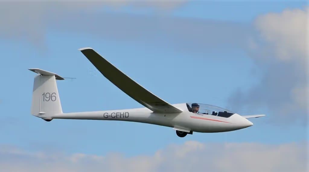 G-CFHD — Glider