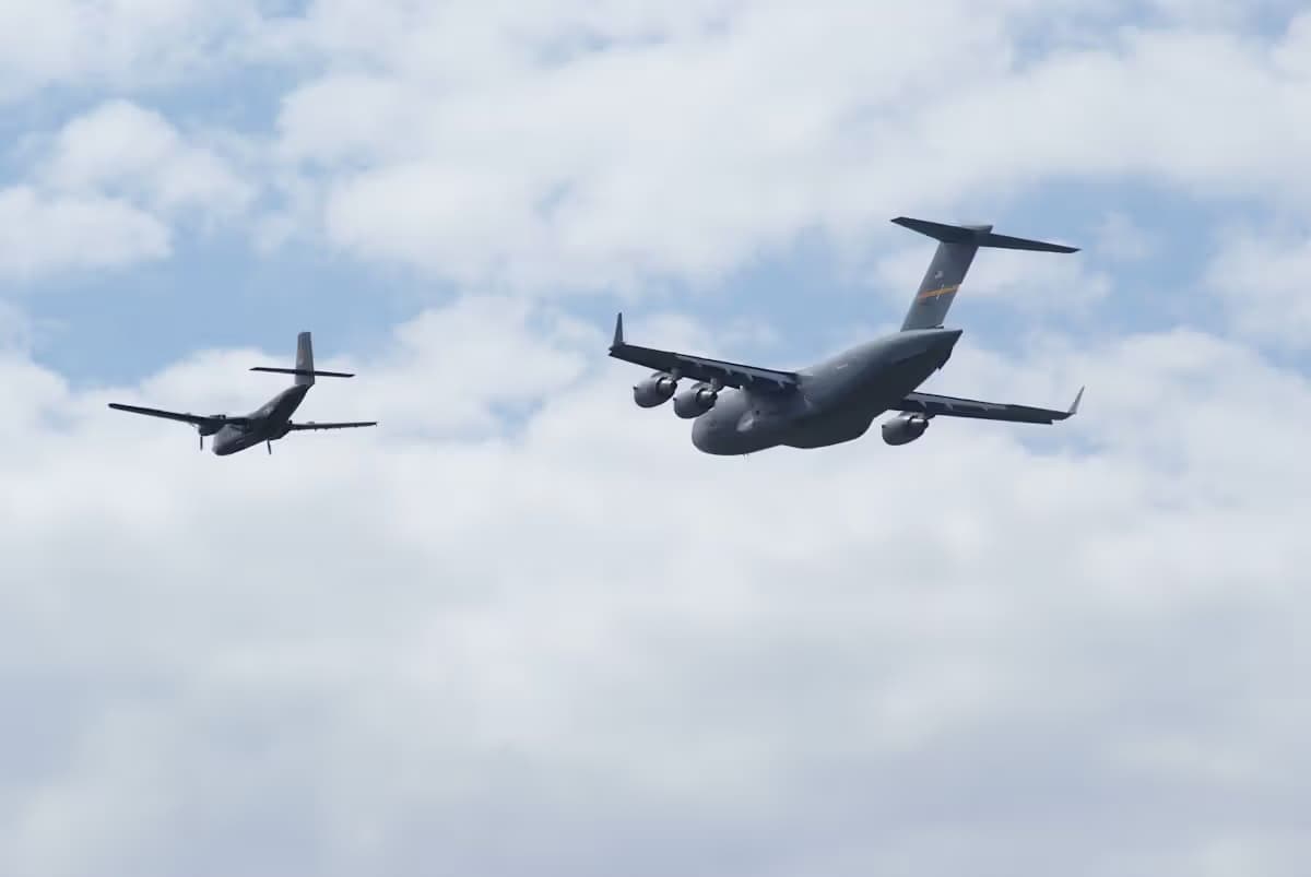 Unidentified — Aircraft