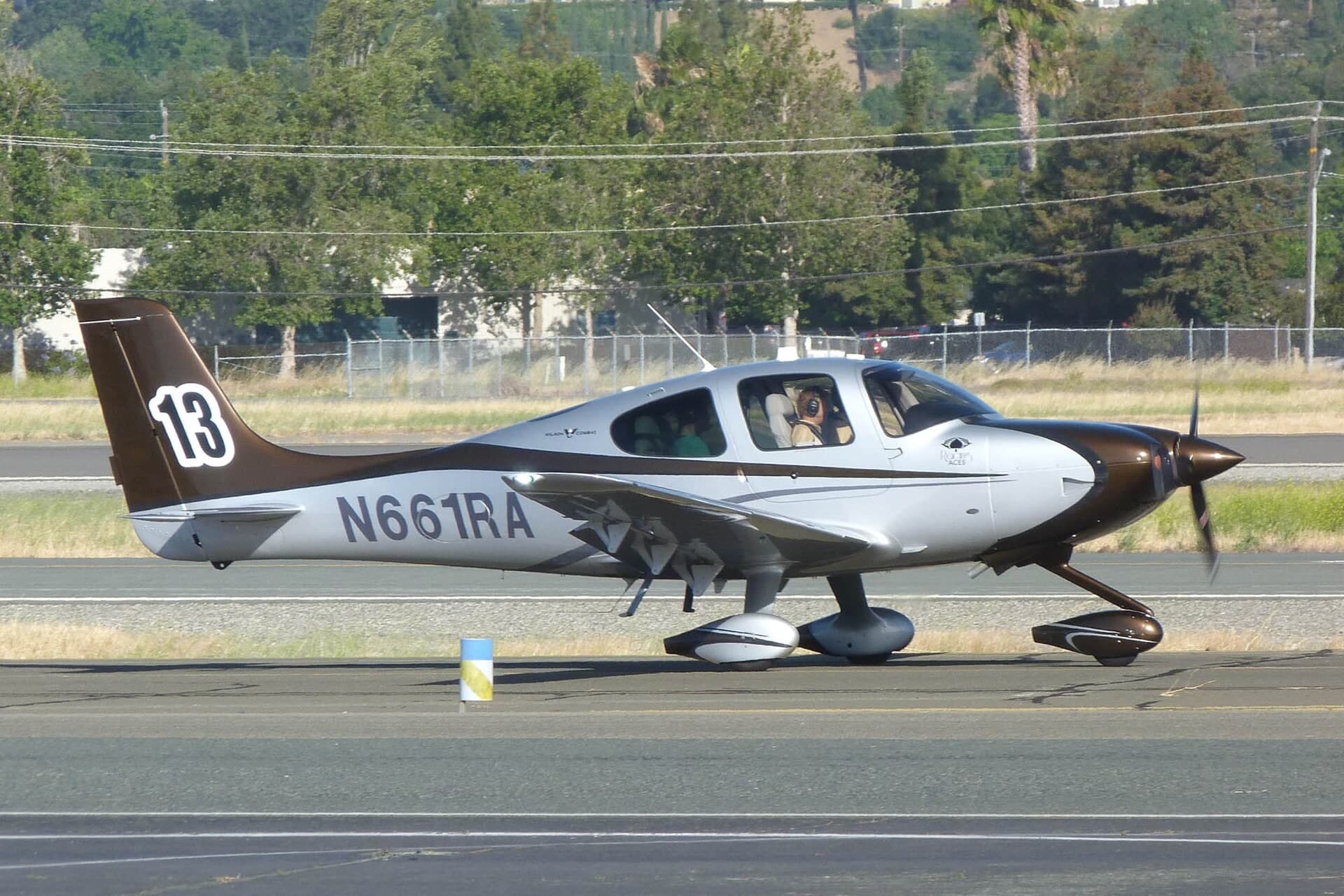 N661RA — Cirrus