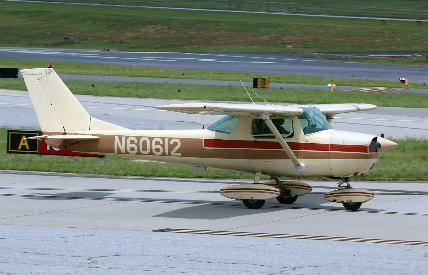 N60612 — Single-engine aircraft