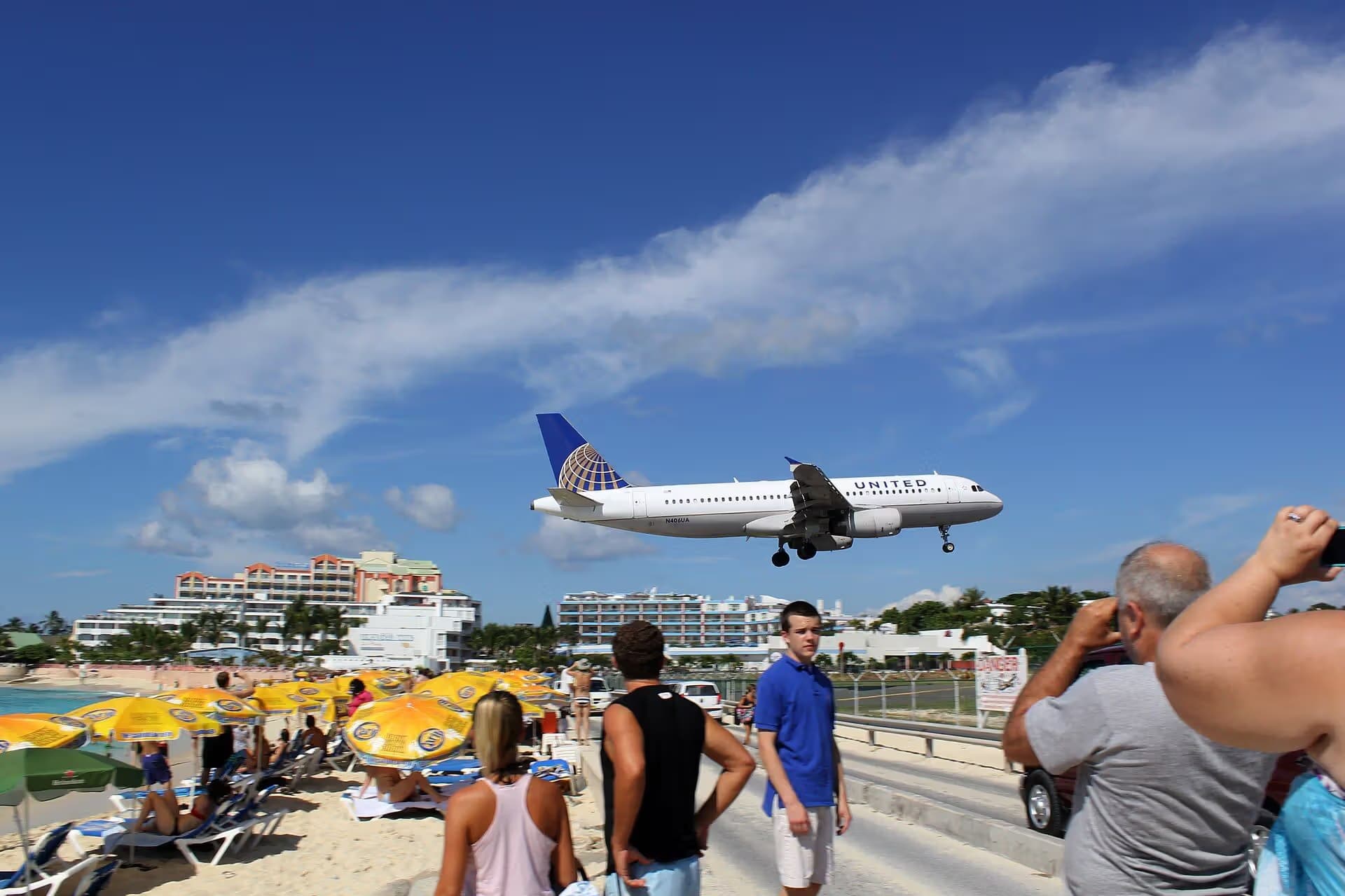N406UA — Airbus