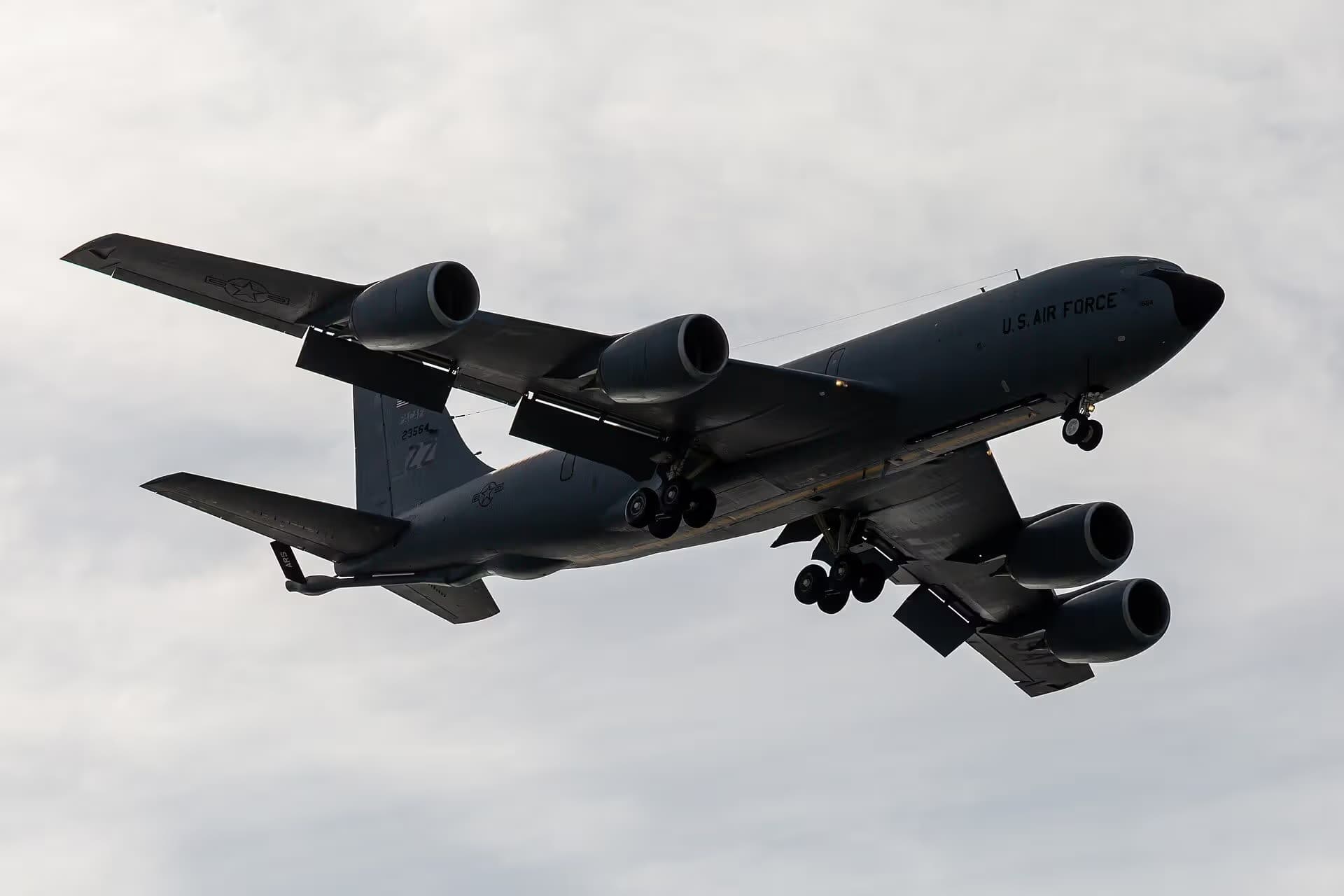 Unidentified — Boeing