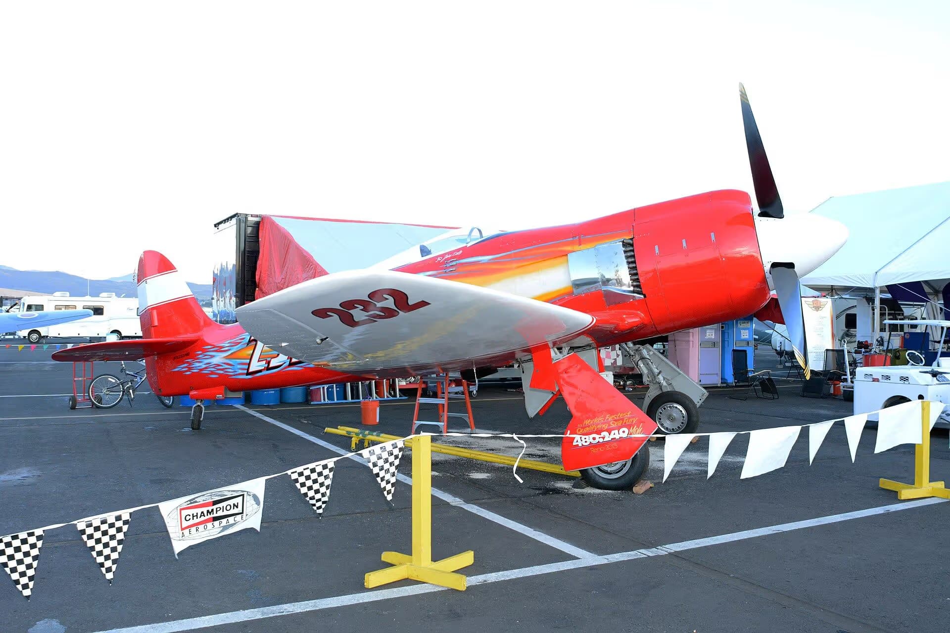 Unidentified — Warbird