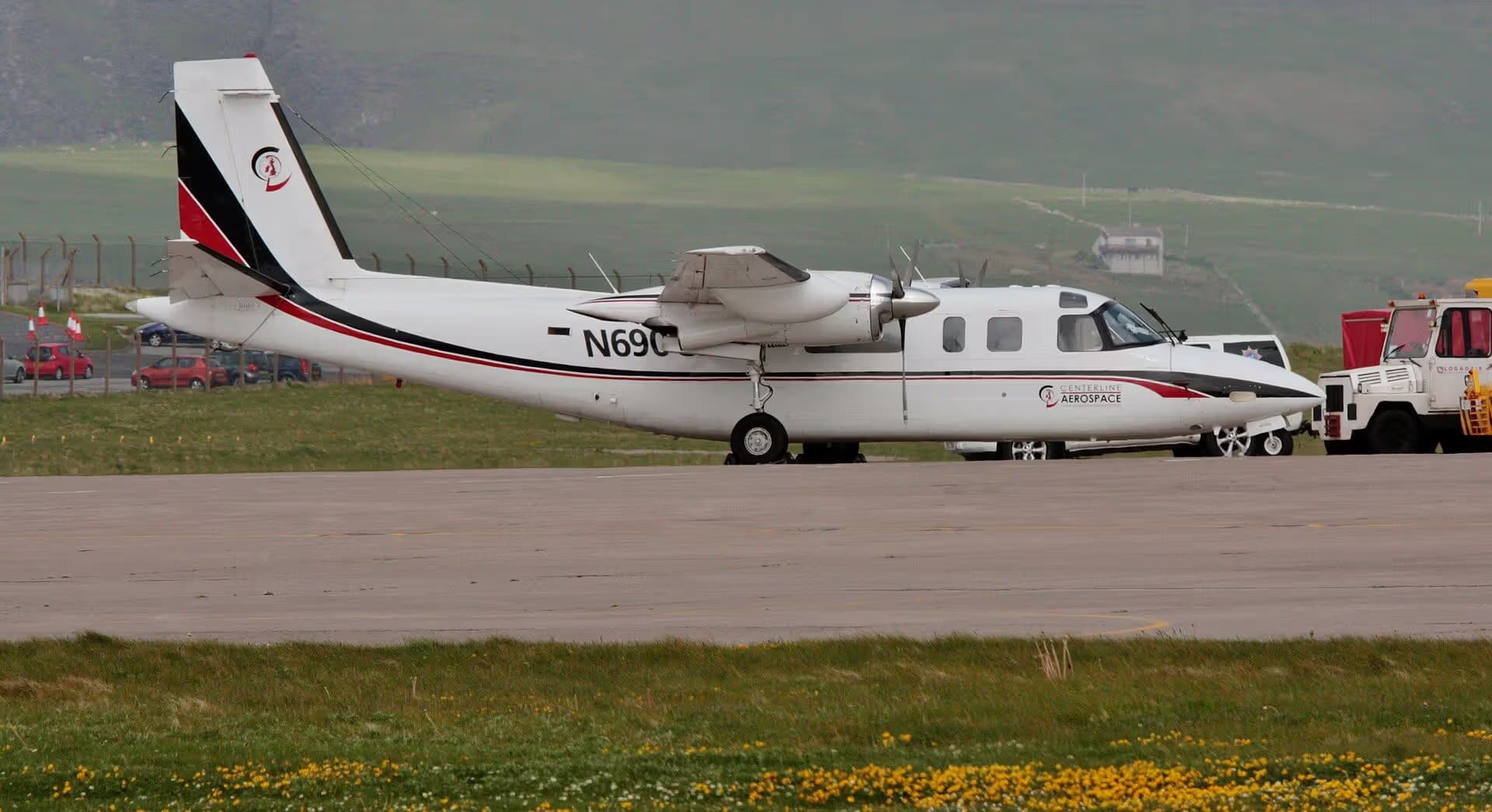 N690CL — Aircraft
