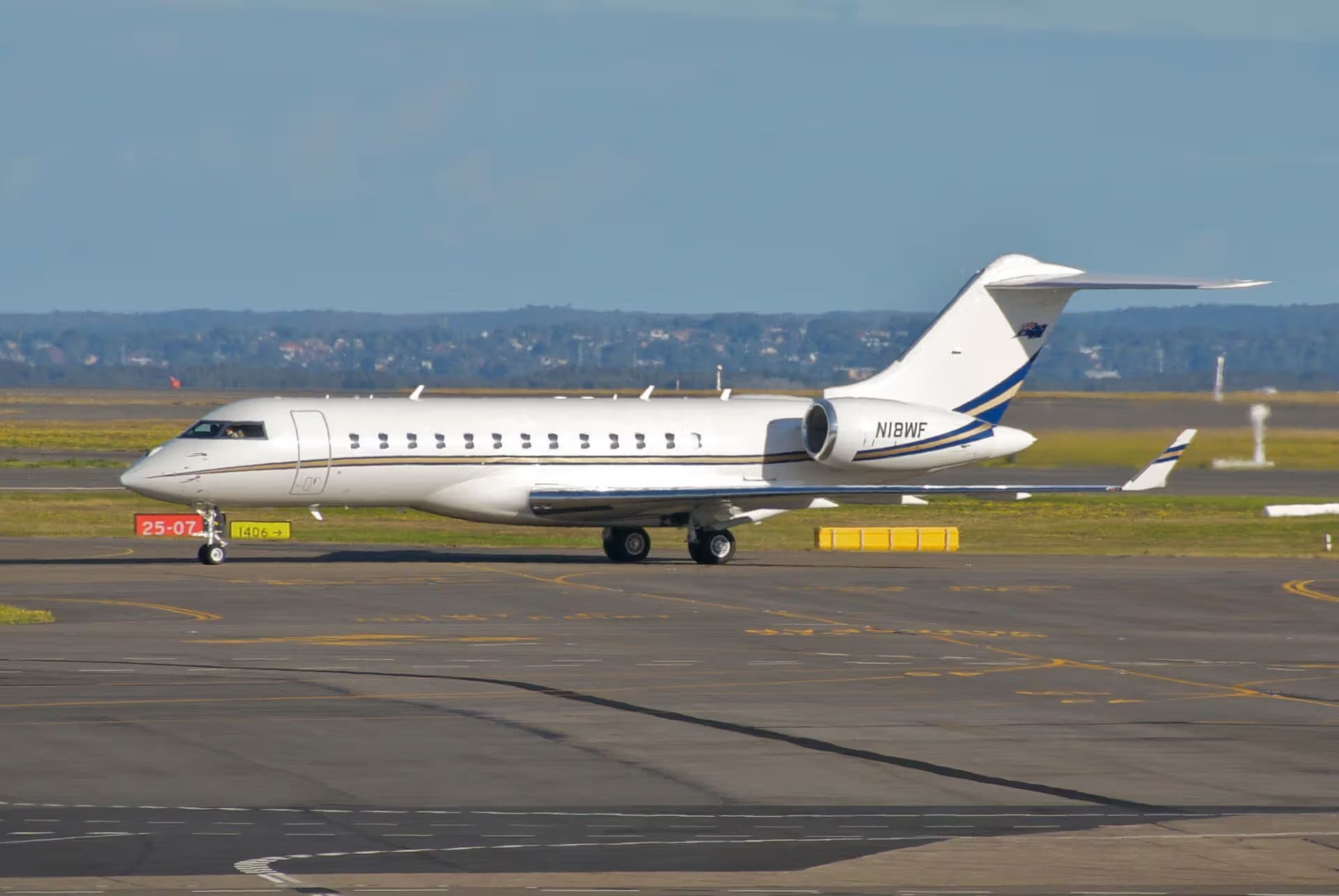 N18WF — Bombardier