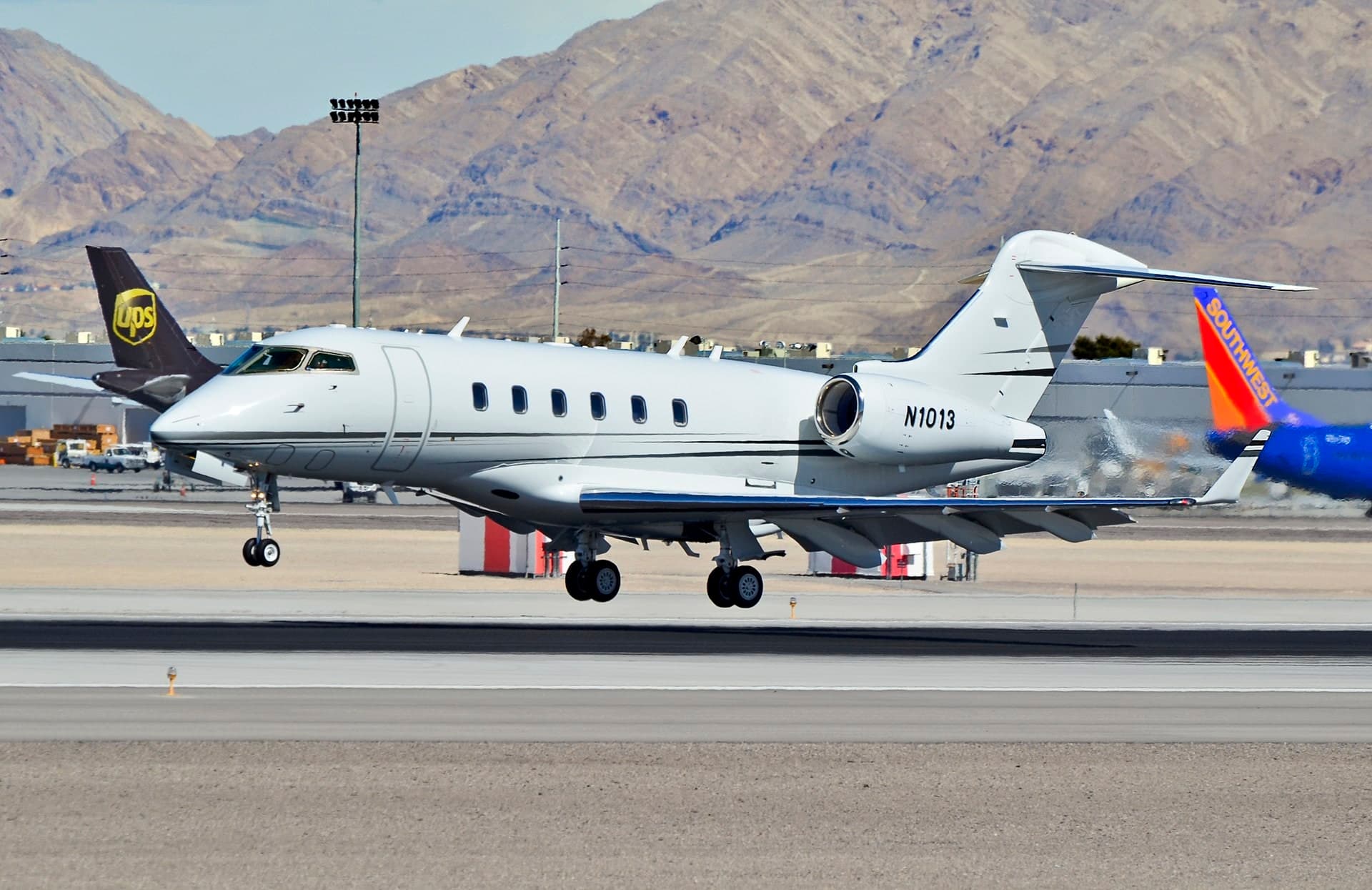 N1013 — Bombardier