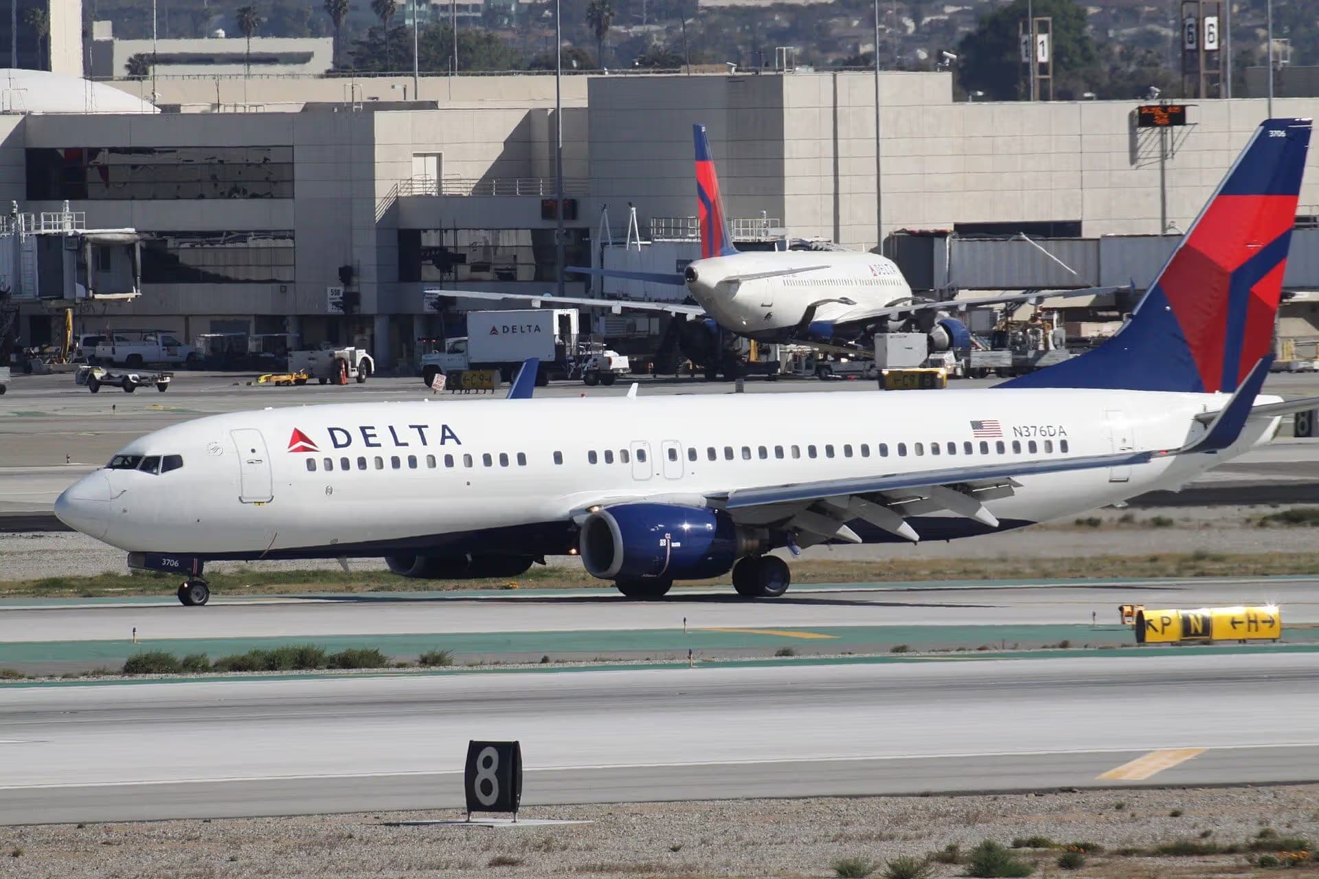 N376DA — Boeing