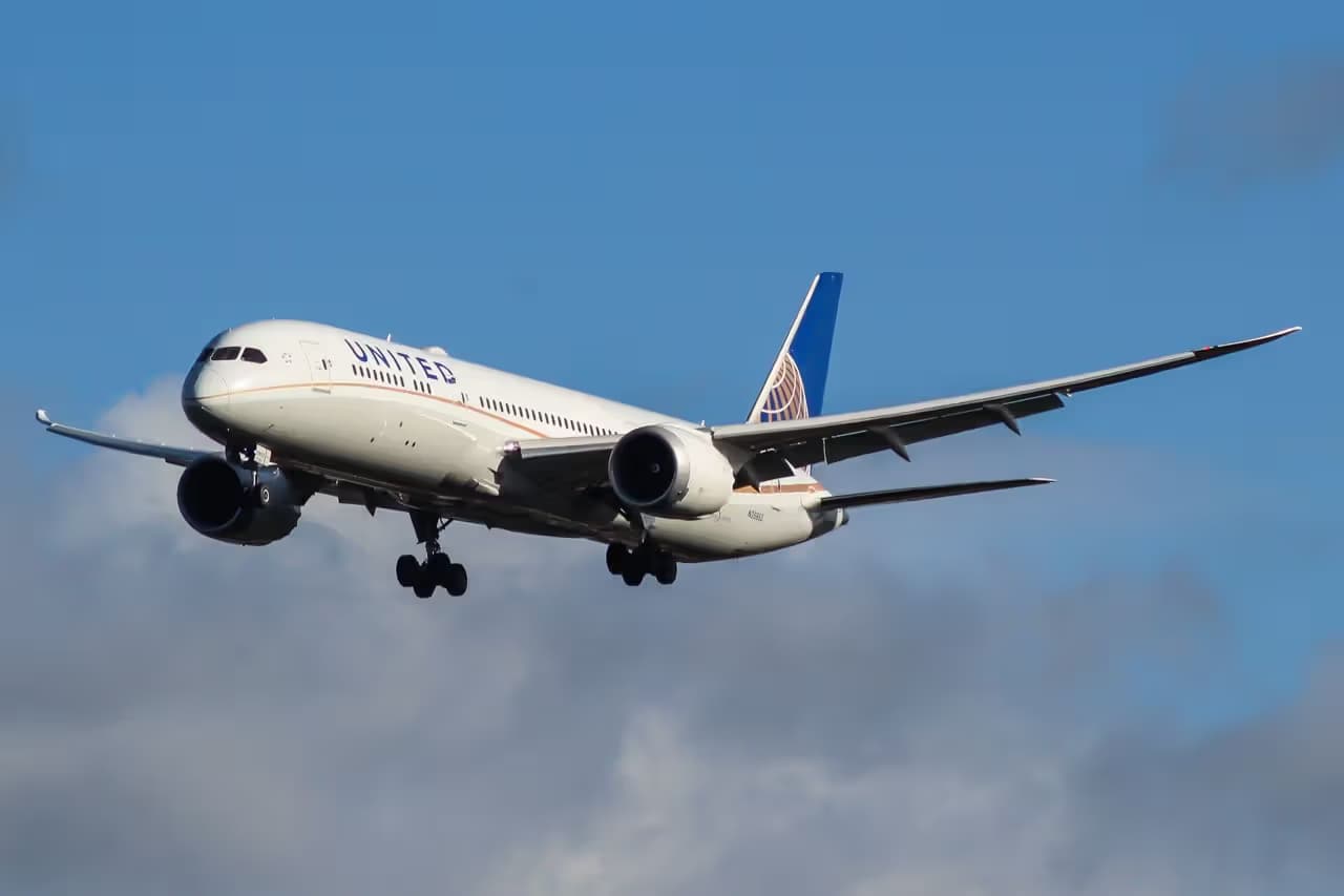 N35953 — Boeing