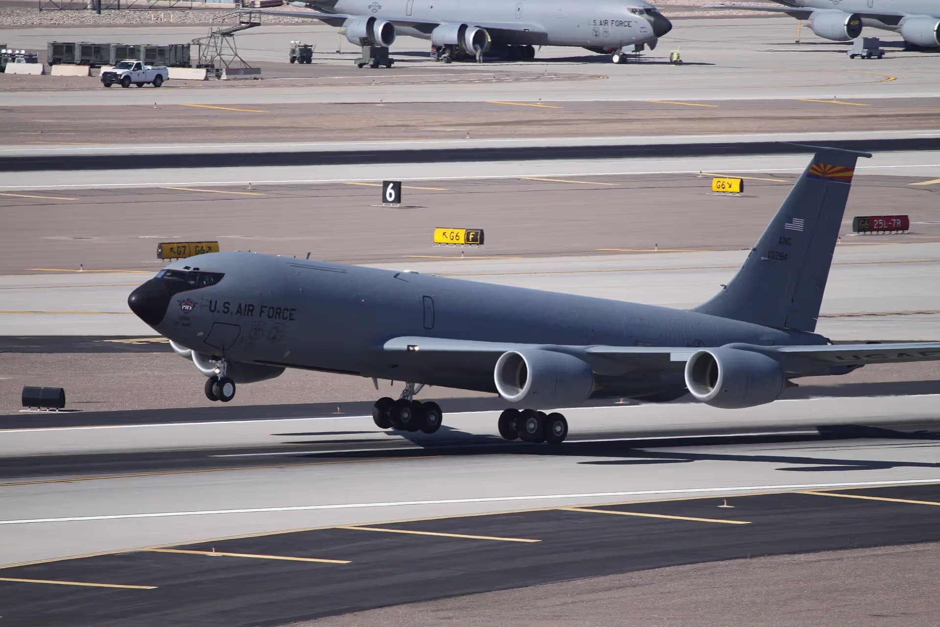 Unidentified — Boeing