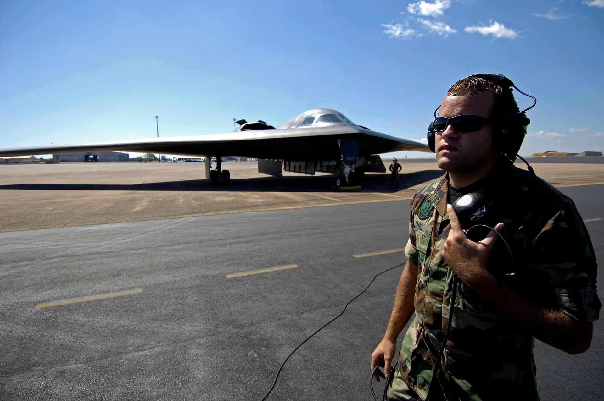 Unidentified — Aircraft