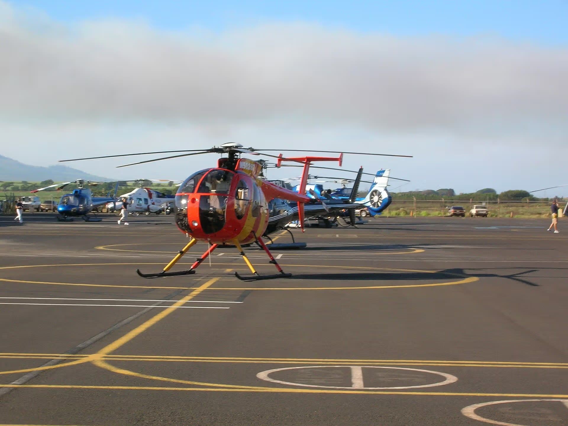 N58267 — Helicopter