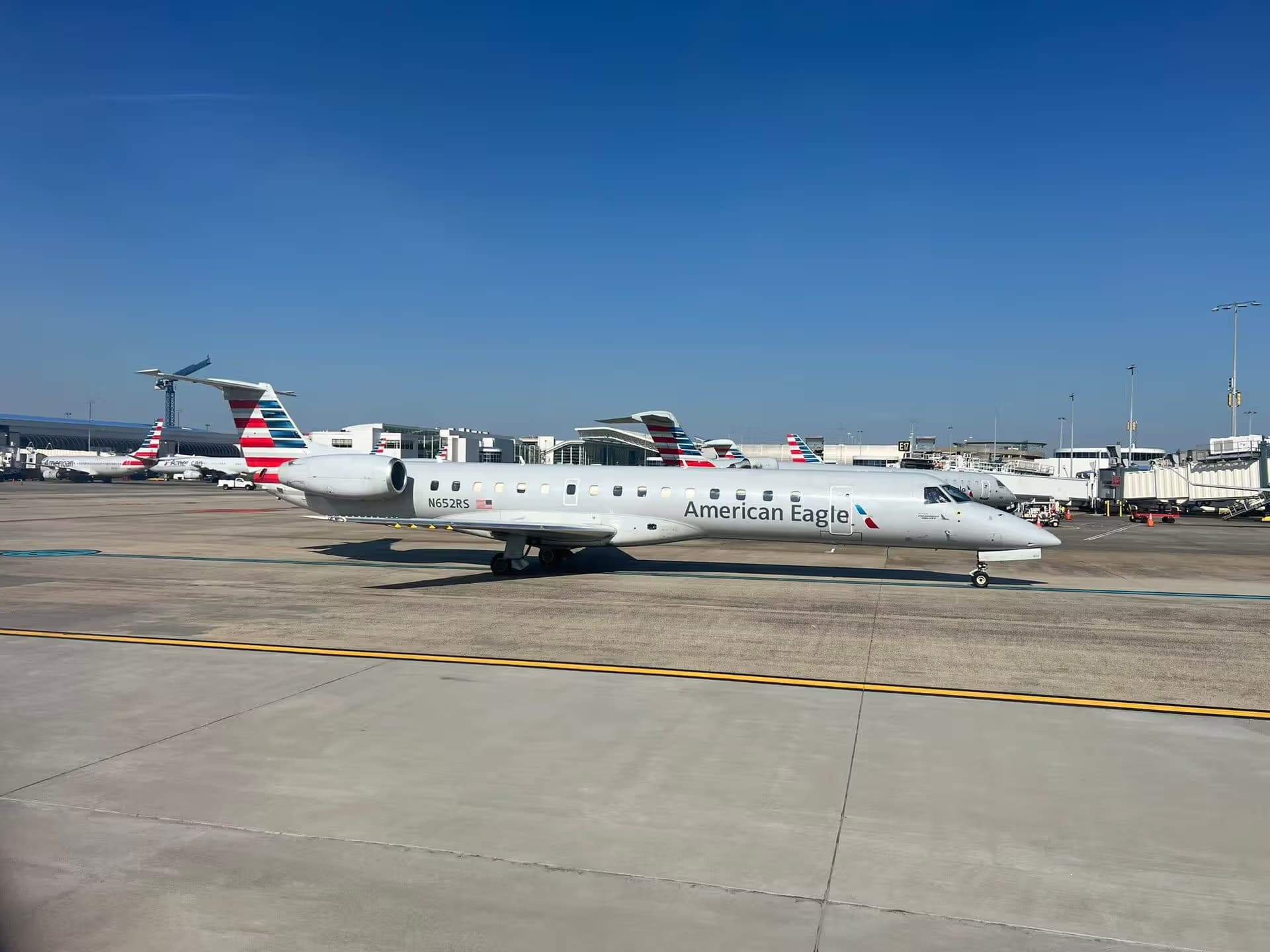 N652RS — Embraer