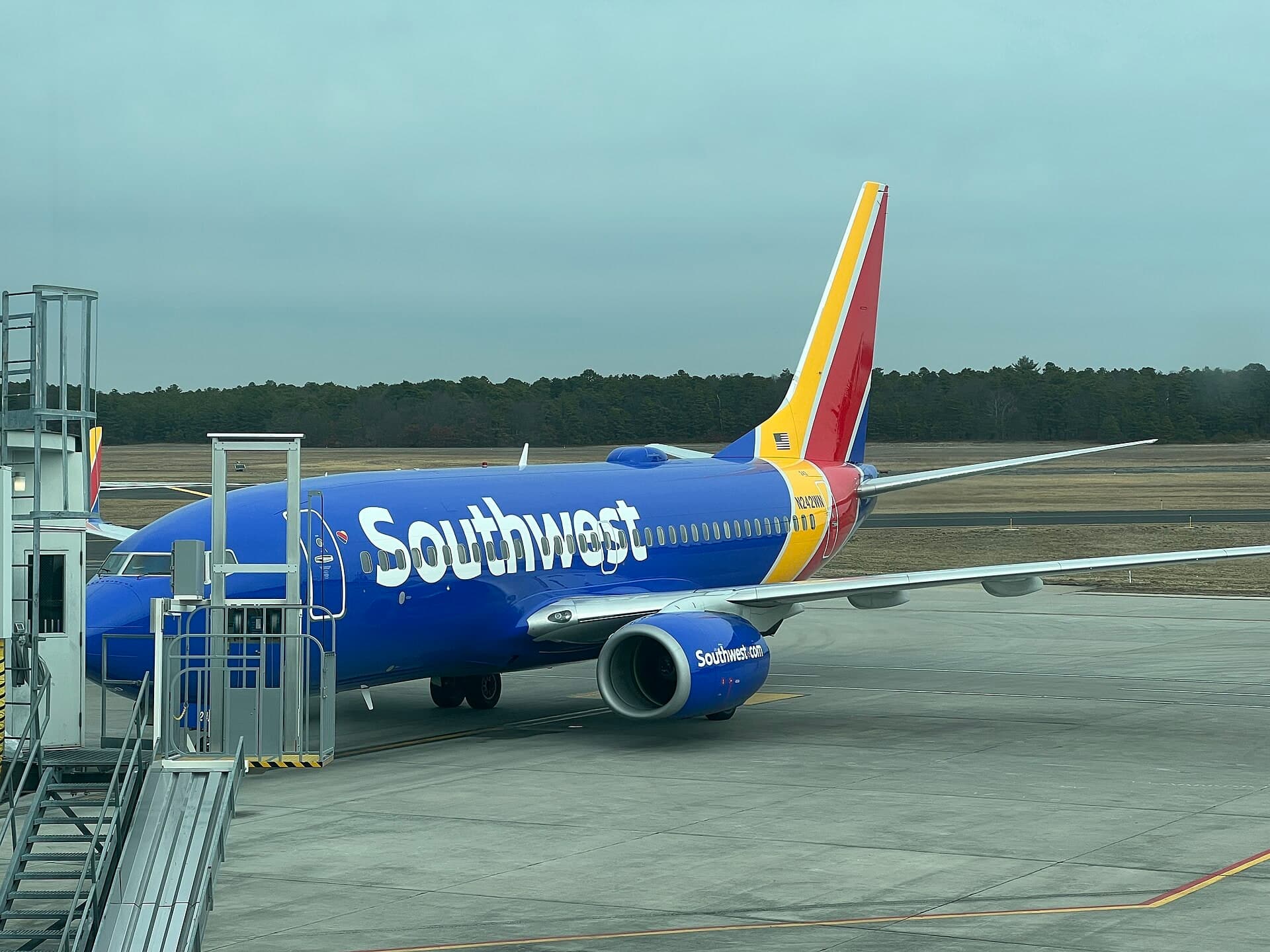 N242WN — Boeing