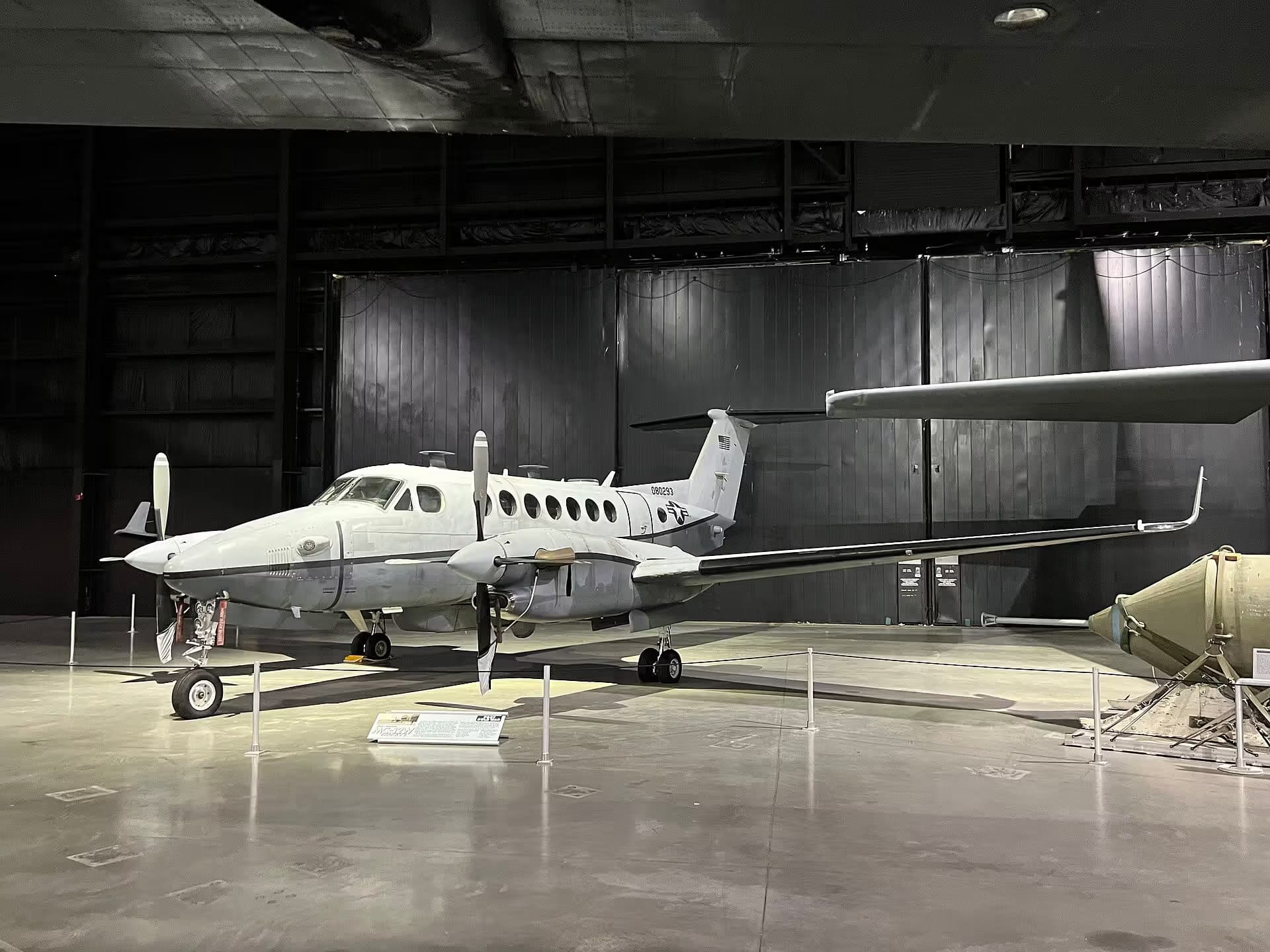 Unidentified — Twin-engine aircraft