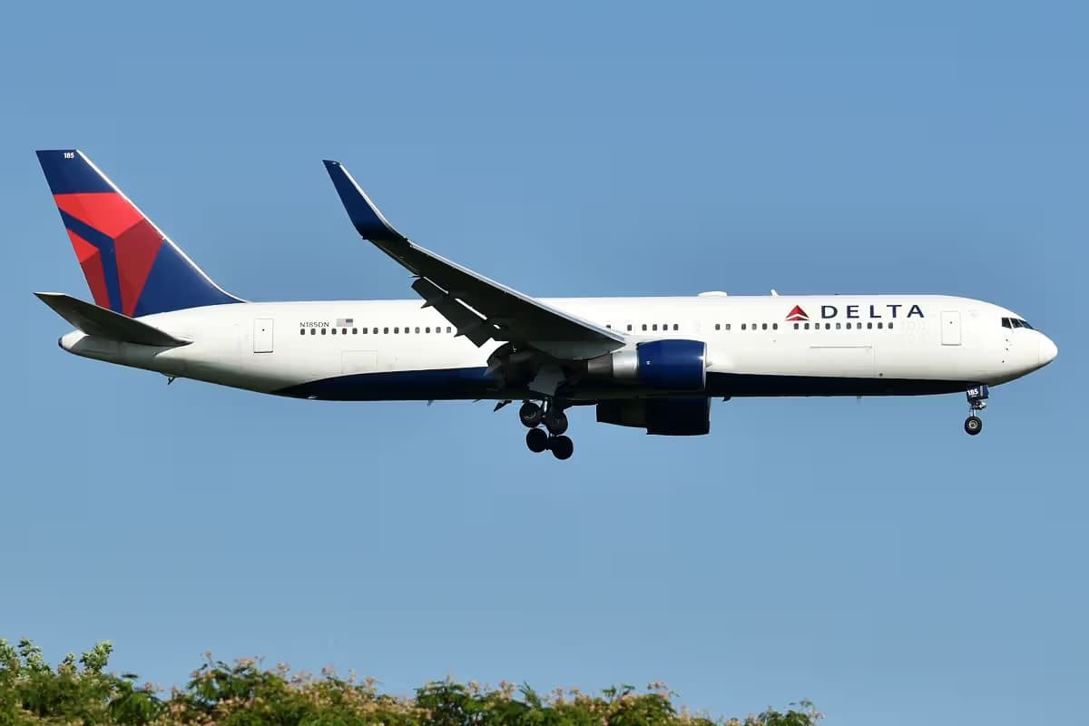 N185DN — Boeing