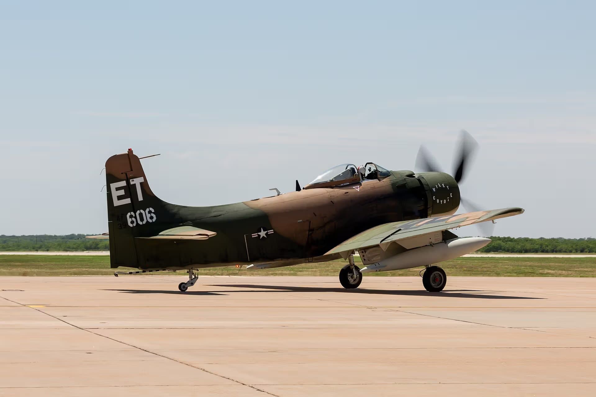 N39606 — Warbird