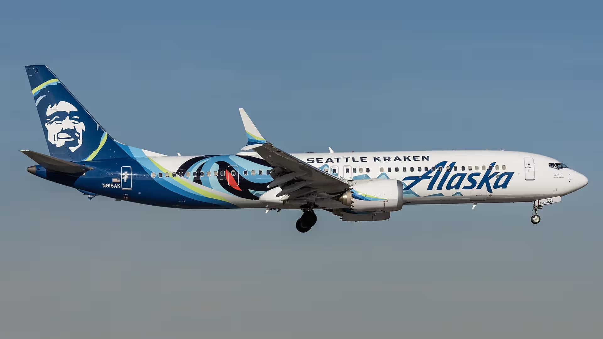 N915AK — Boeing
