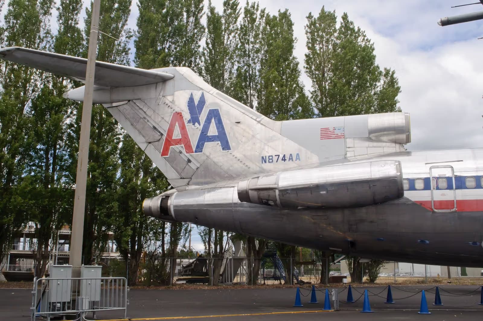 N874AA — Boeing