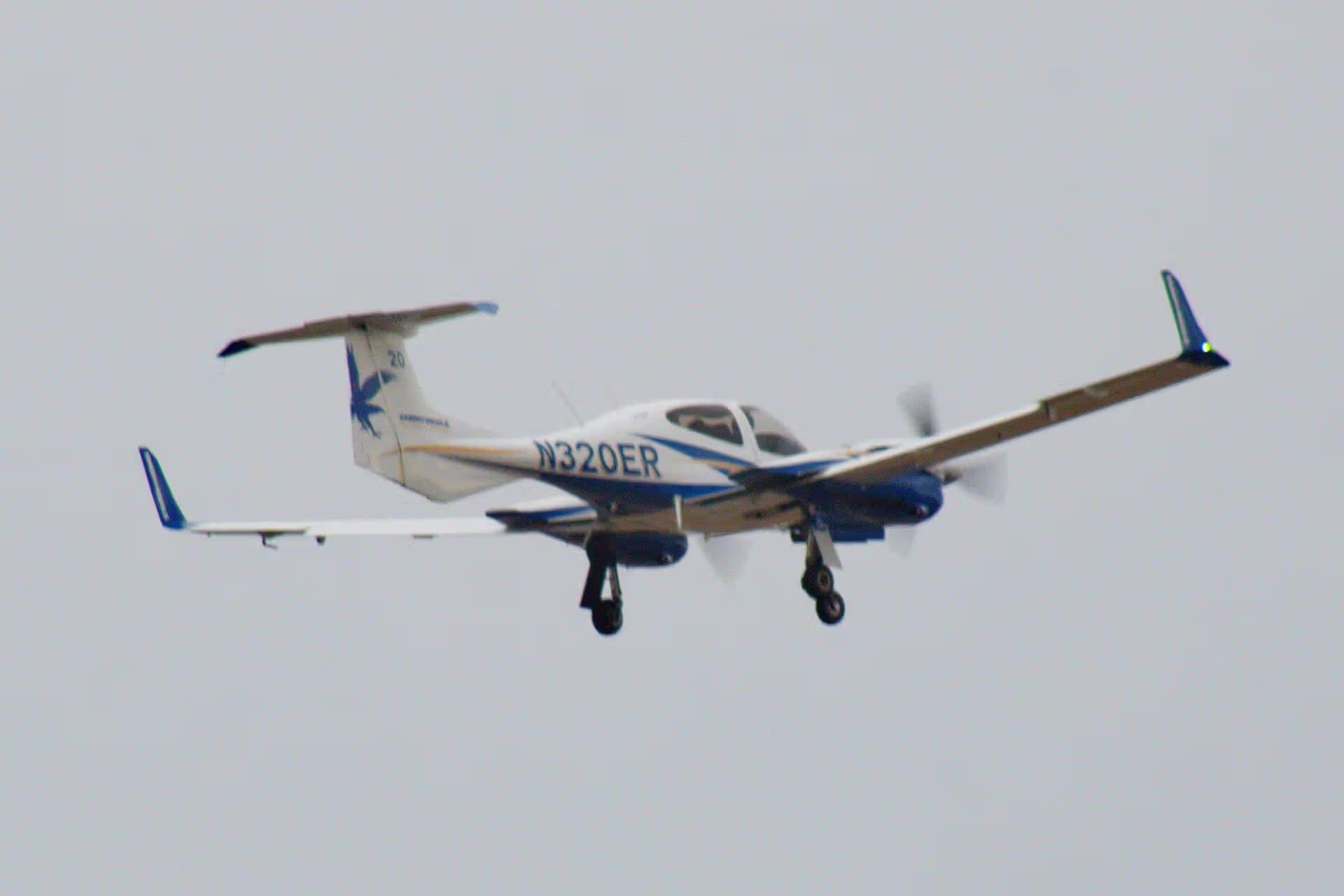 N320ER — Diamond