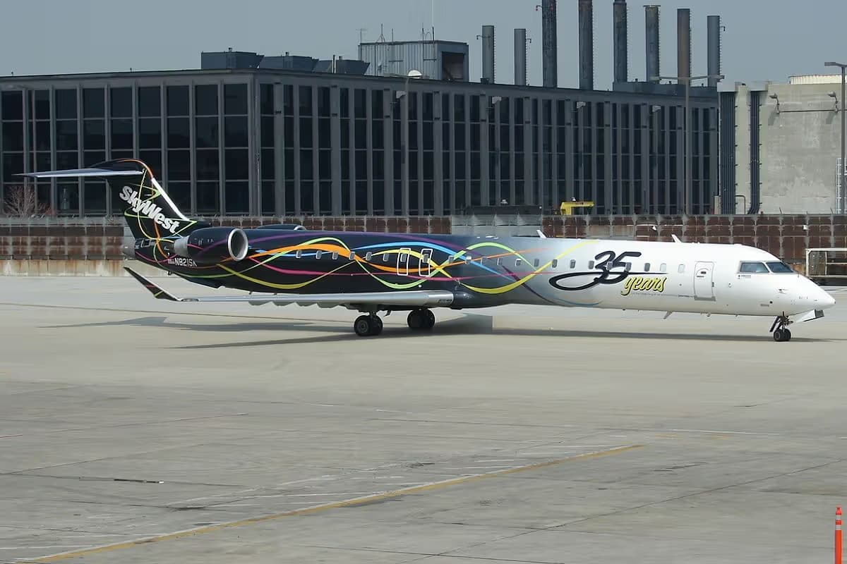 N821SK — Bombardier
