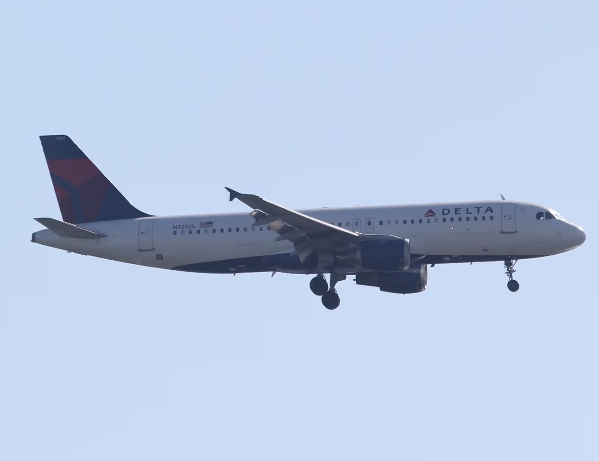 N321US — Airbus