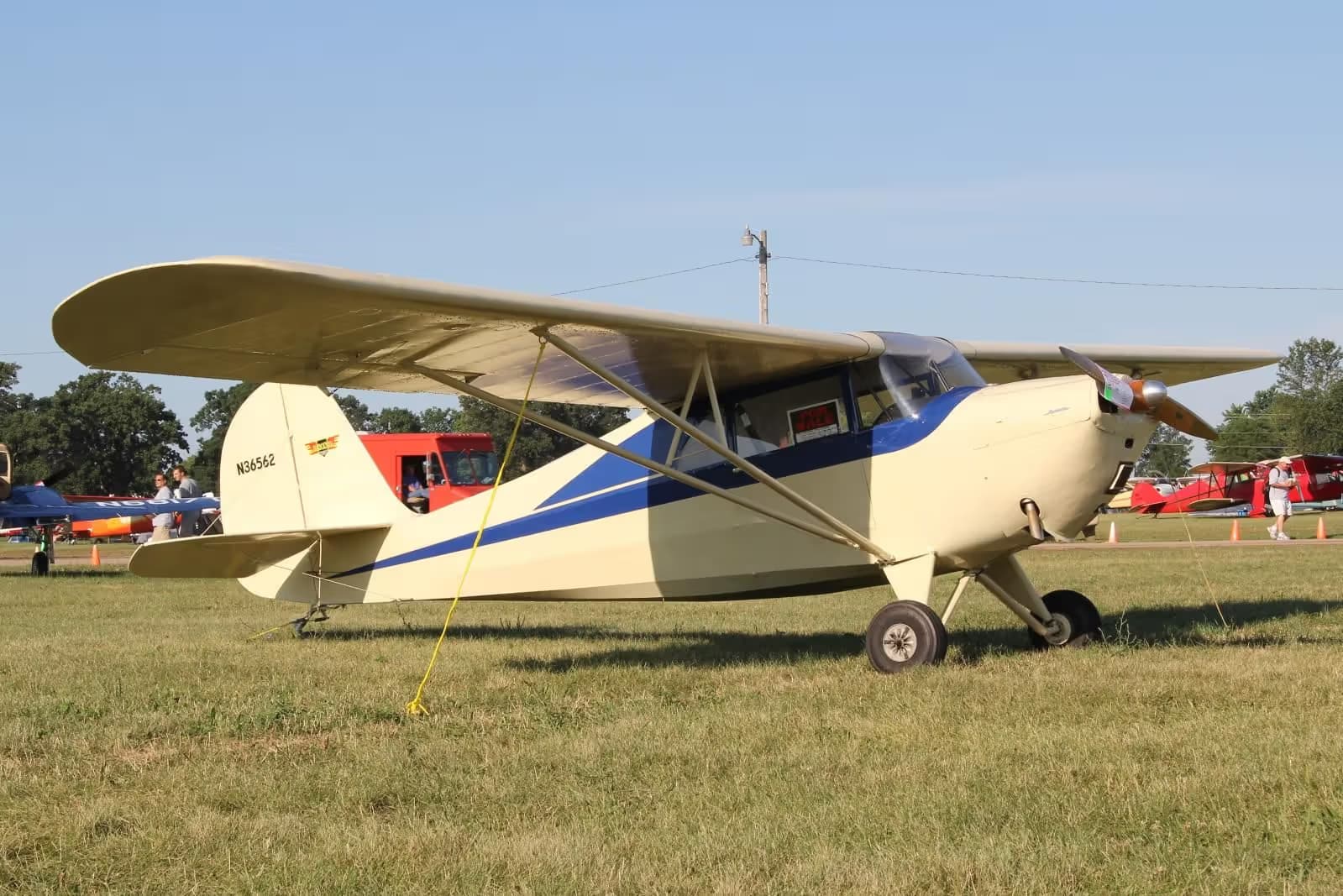 N36562 — Aircraft
