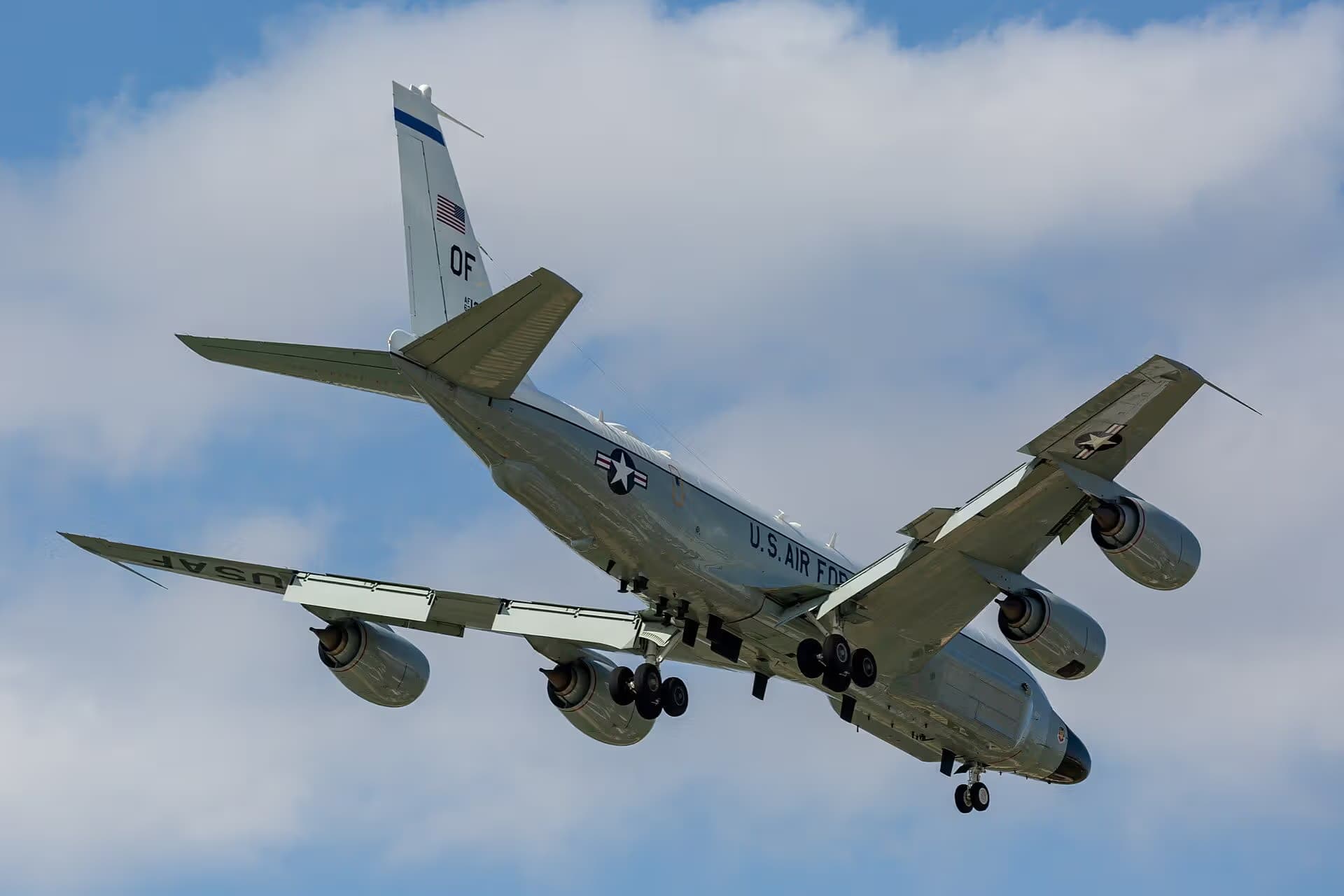 Unidentified — Boeing
