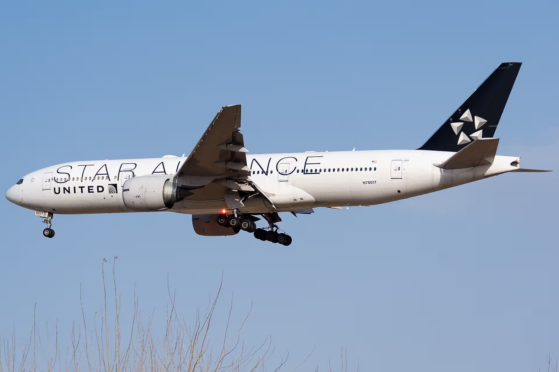 N78017 — Boeing