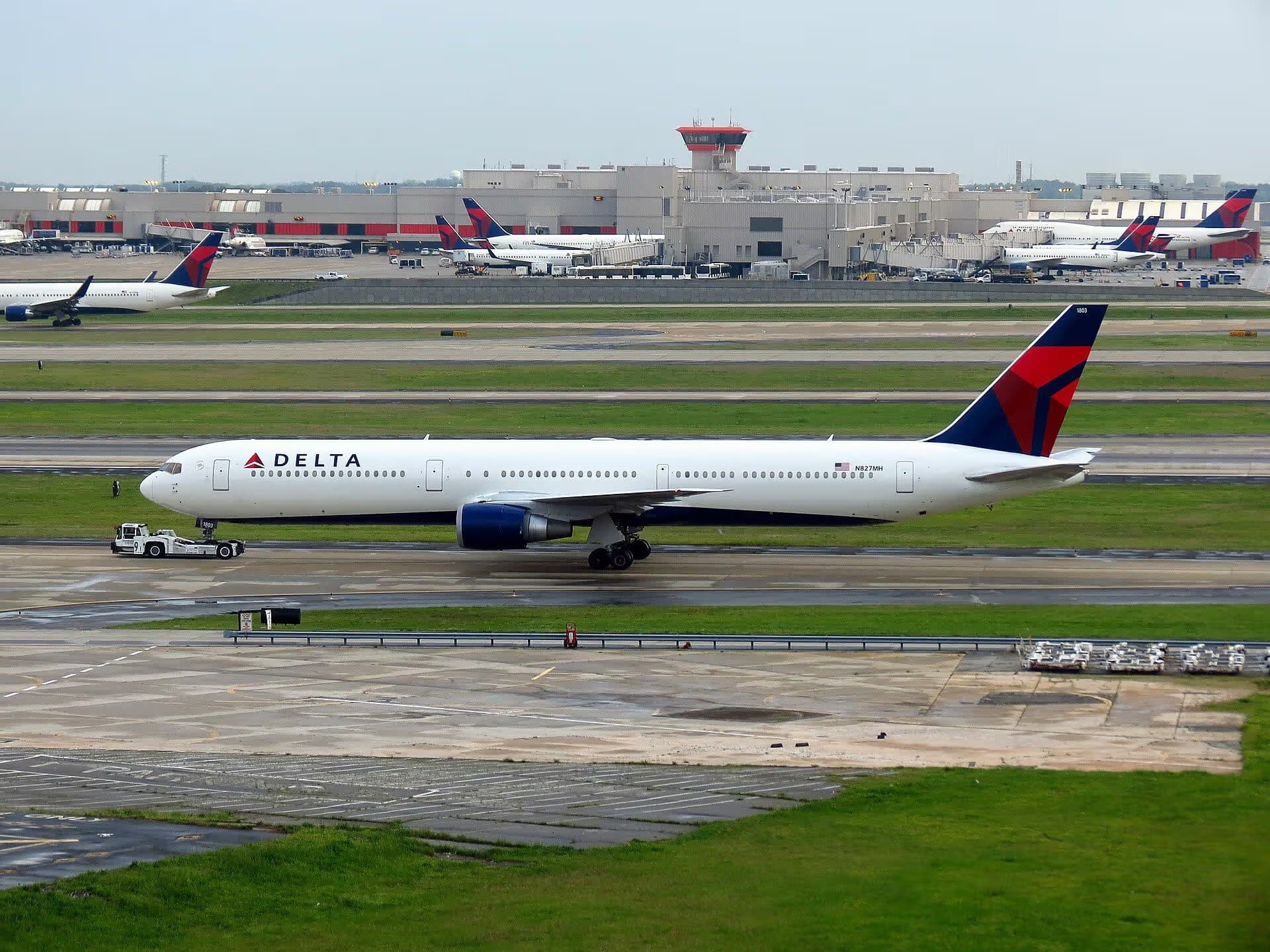 N827MH — Boeing