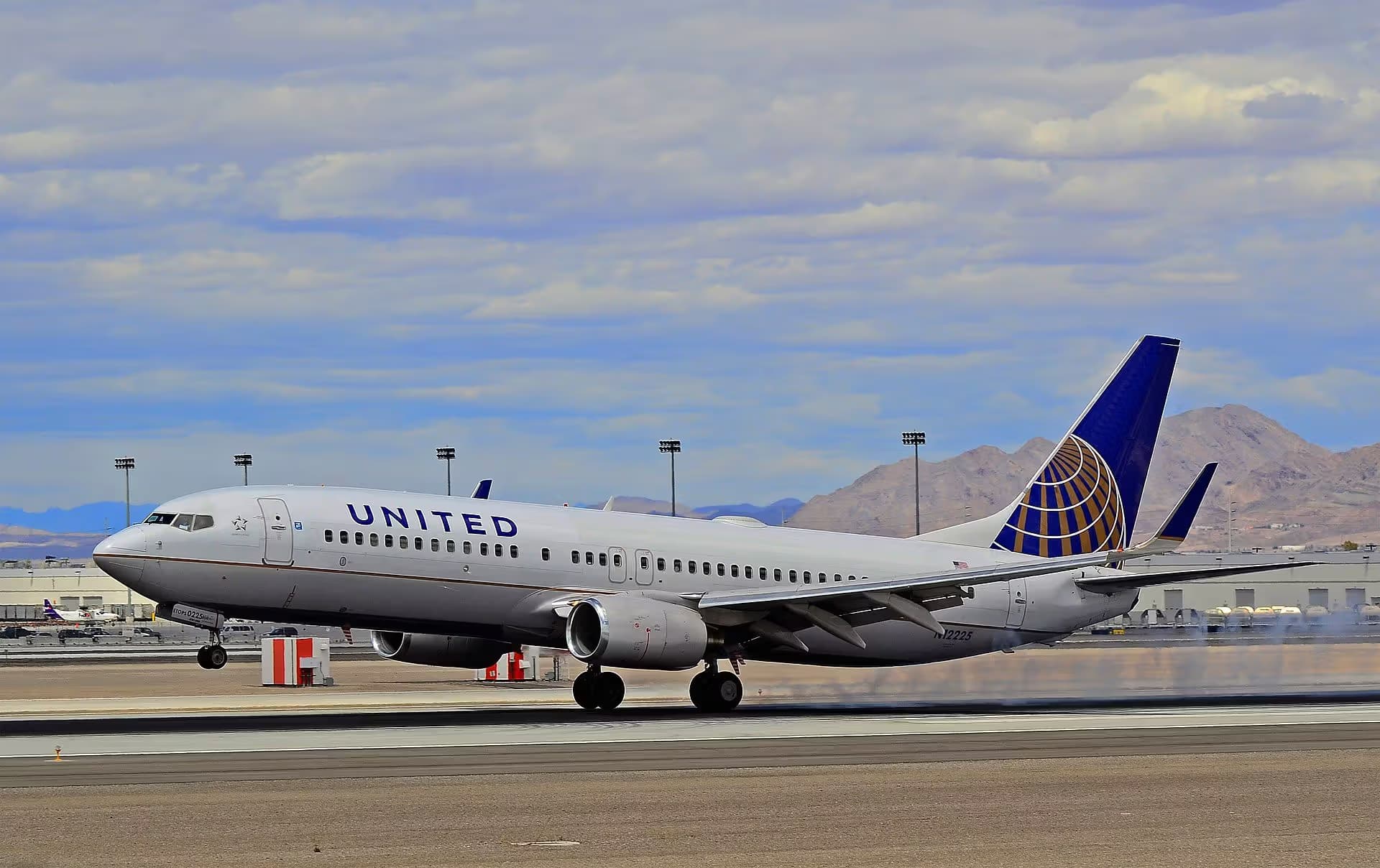 N12225 — Boeing