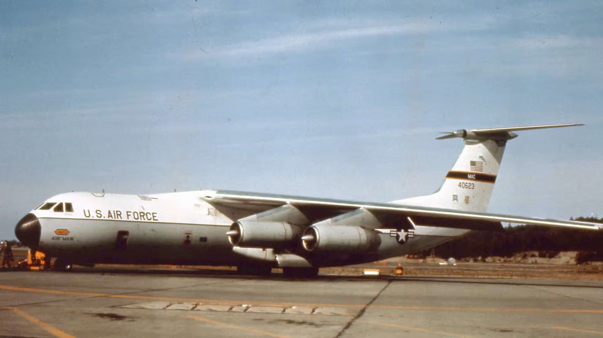 Unidentified — Aircraft