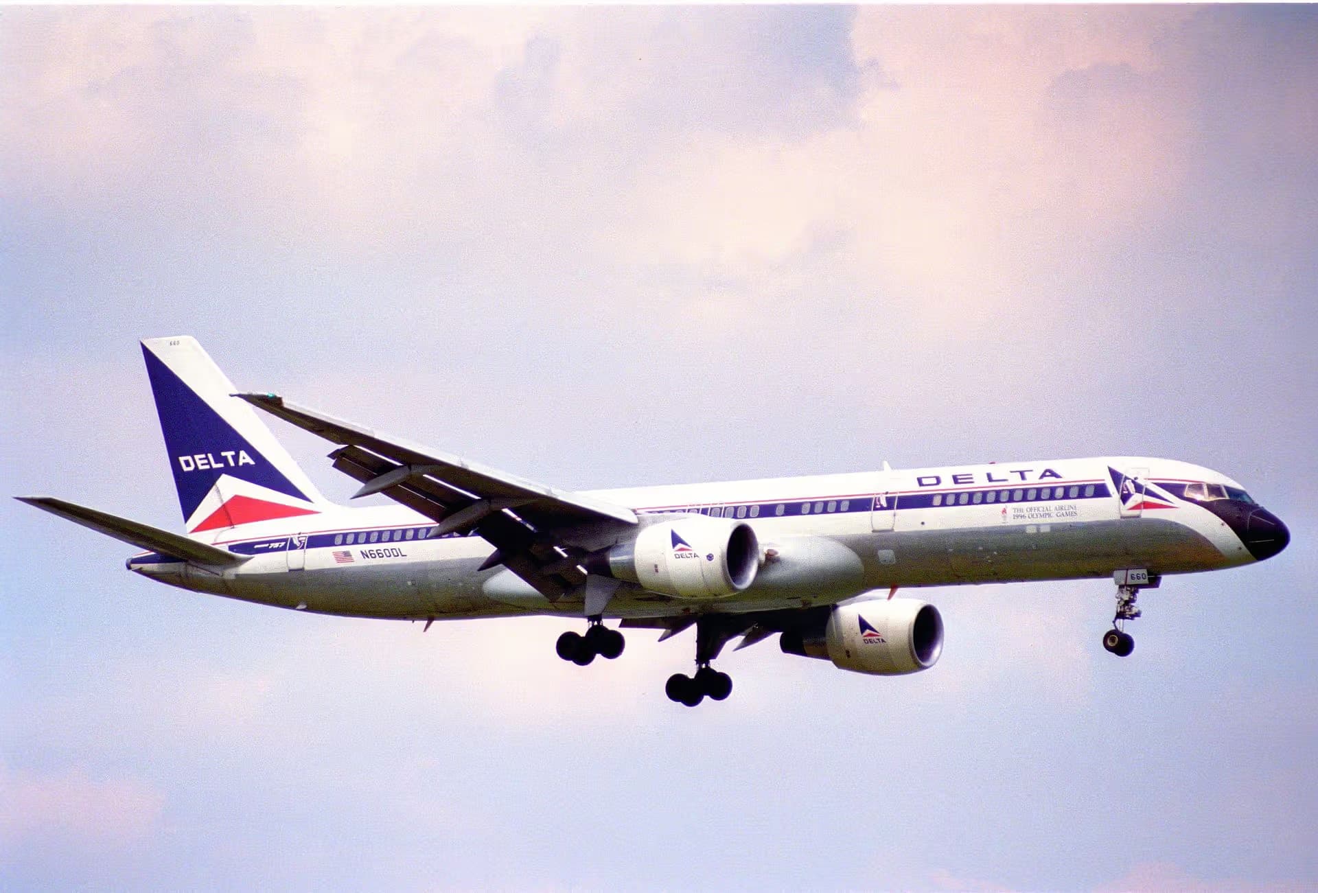 N660DL — Boeing