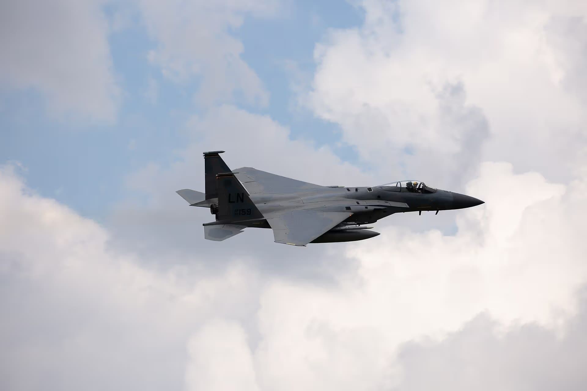 Unidentified — Aircraft