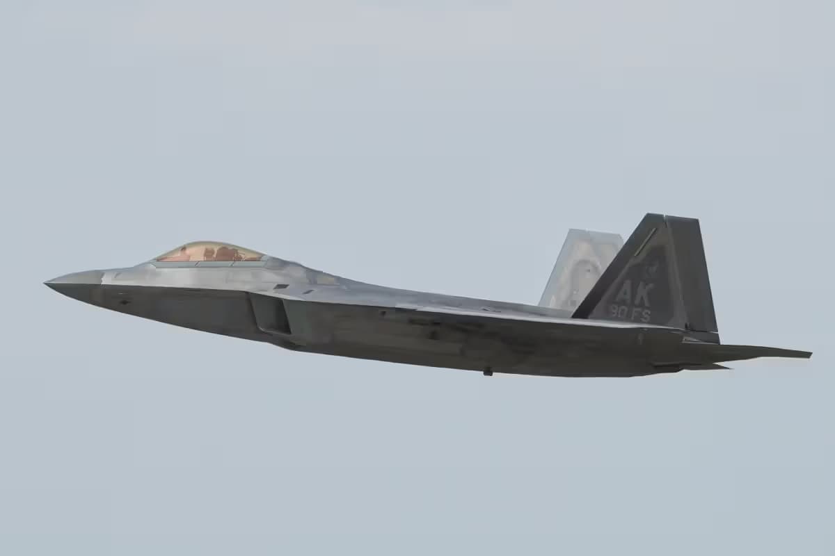 Unidentified — Aircraft