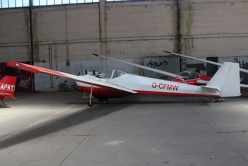 G-CFMW — Glider
