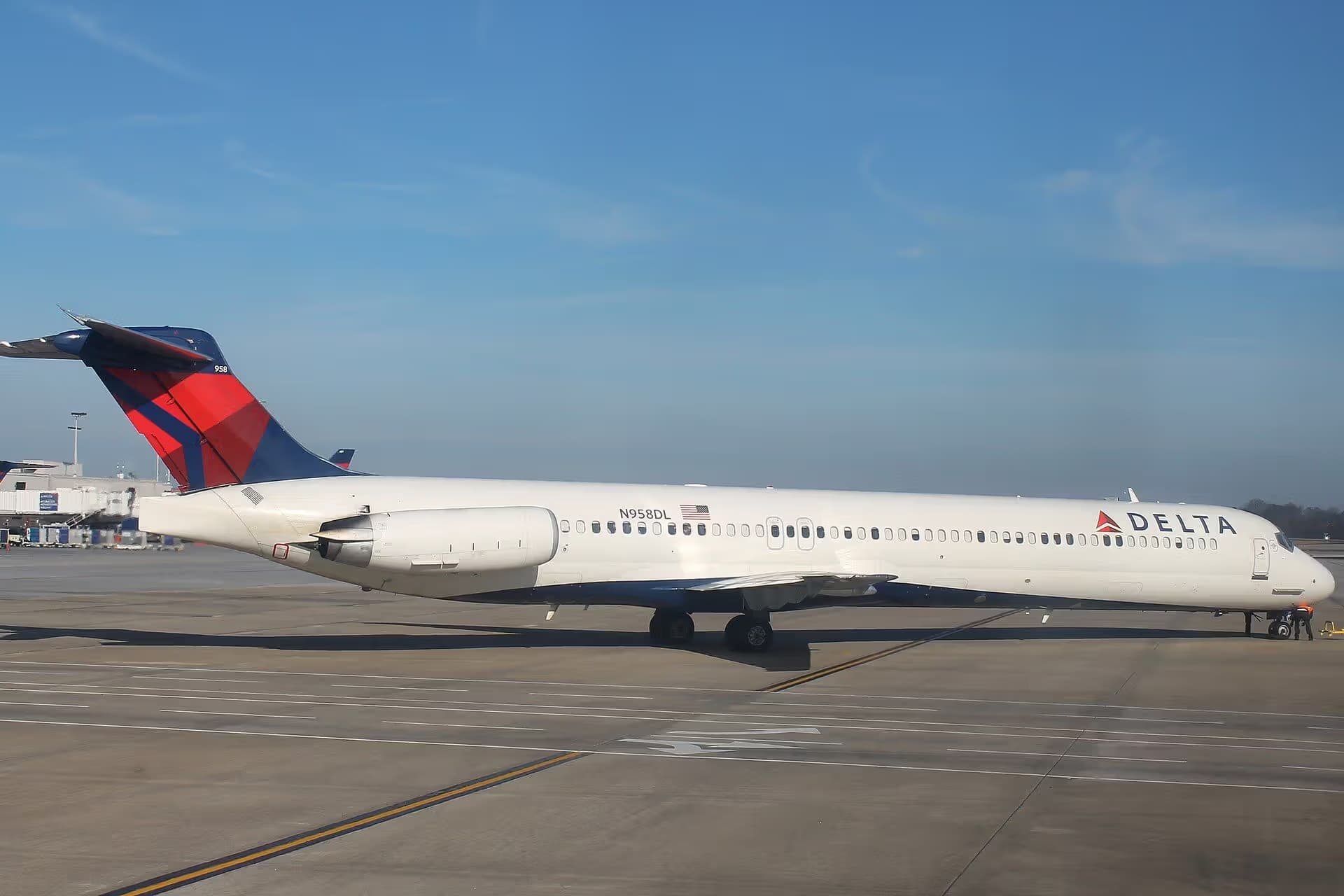 N958DL — Aircraft