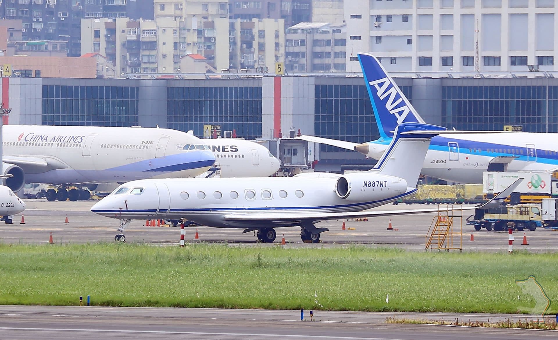 N887WT — Business jet