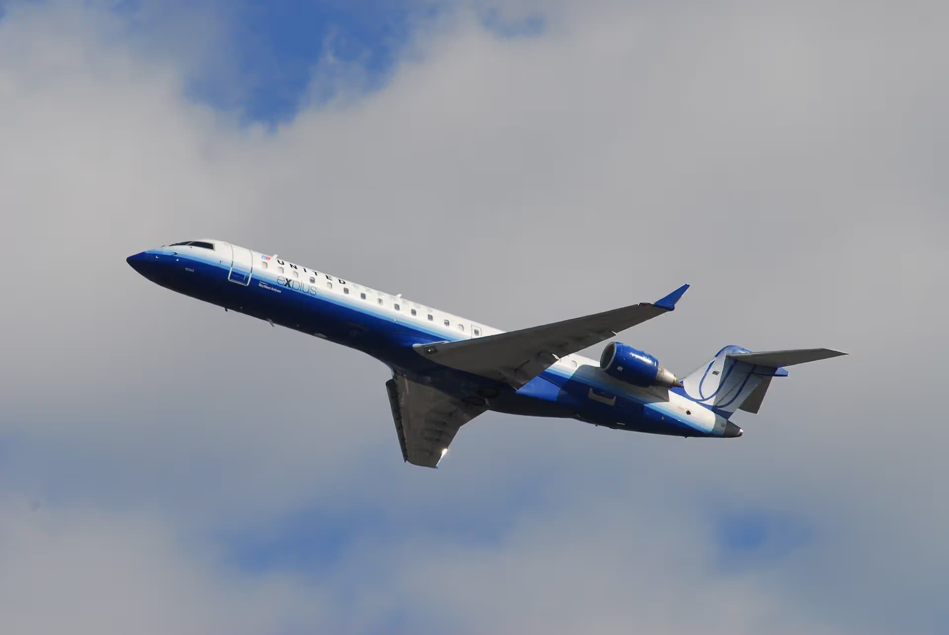 N778SK — Twin-engine aircraft
