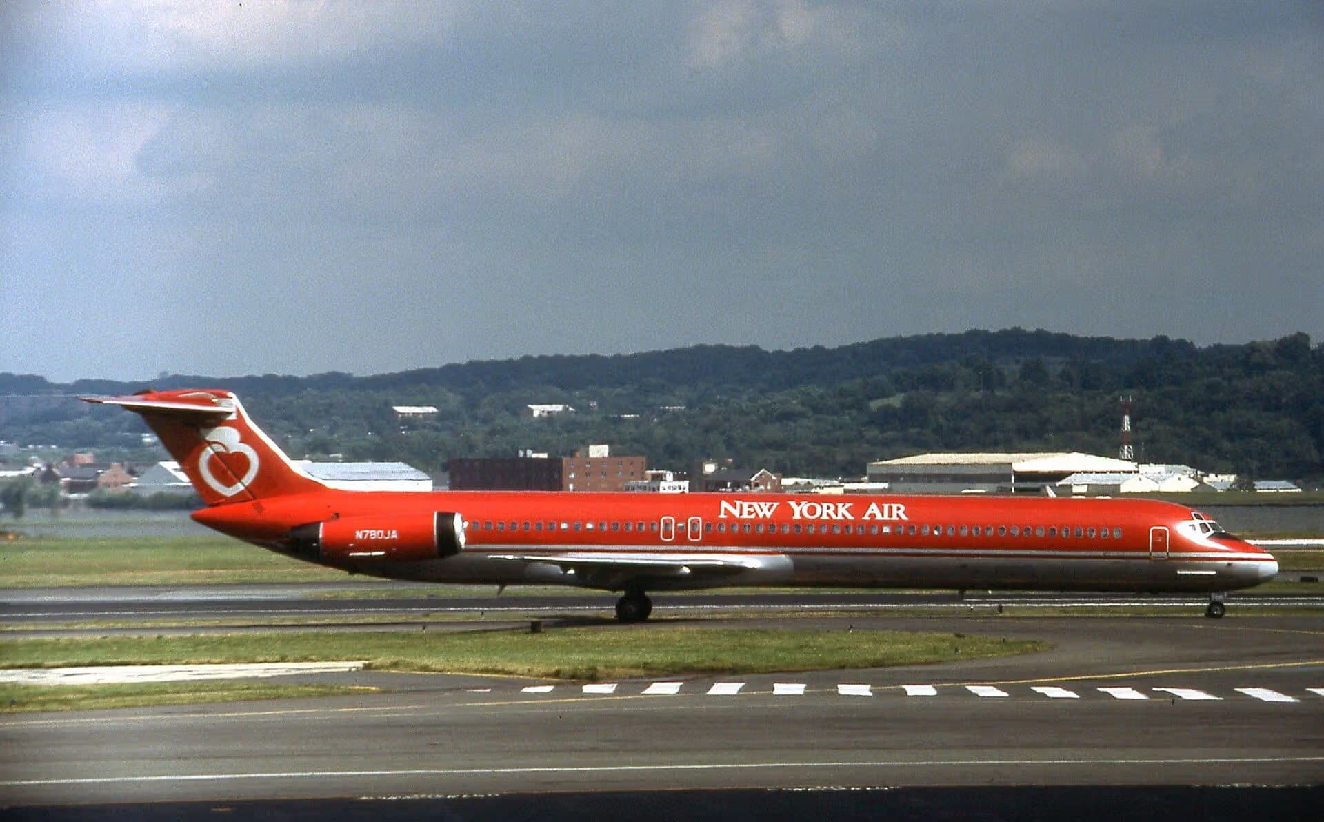 N780JA — Twin-engine aircraft
