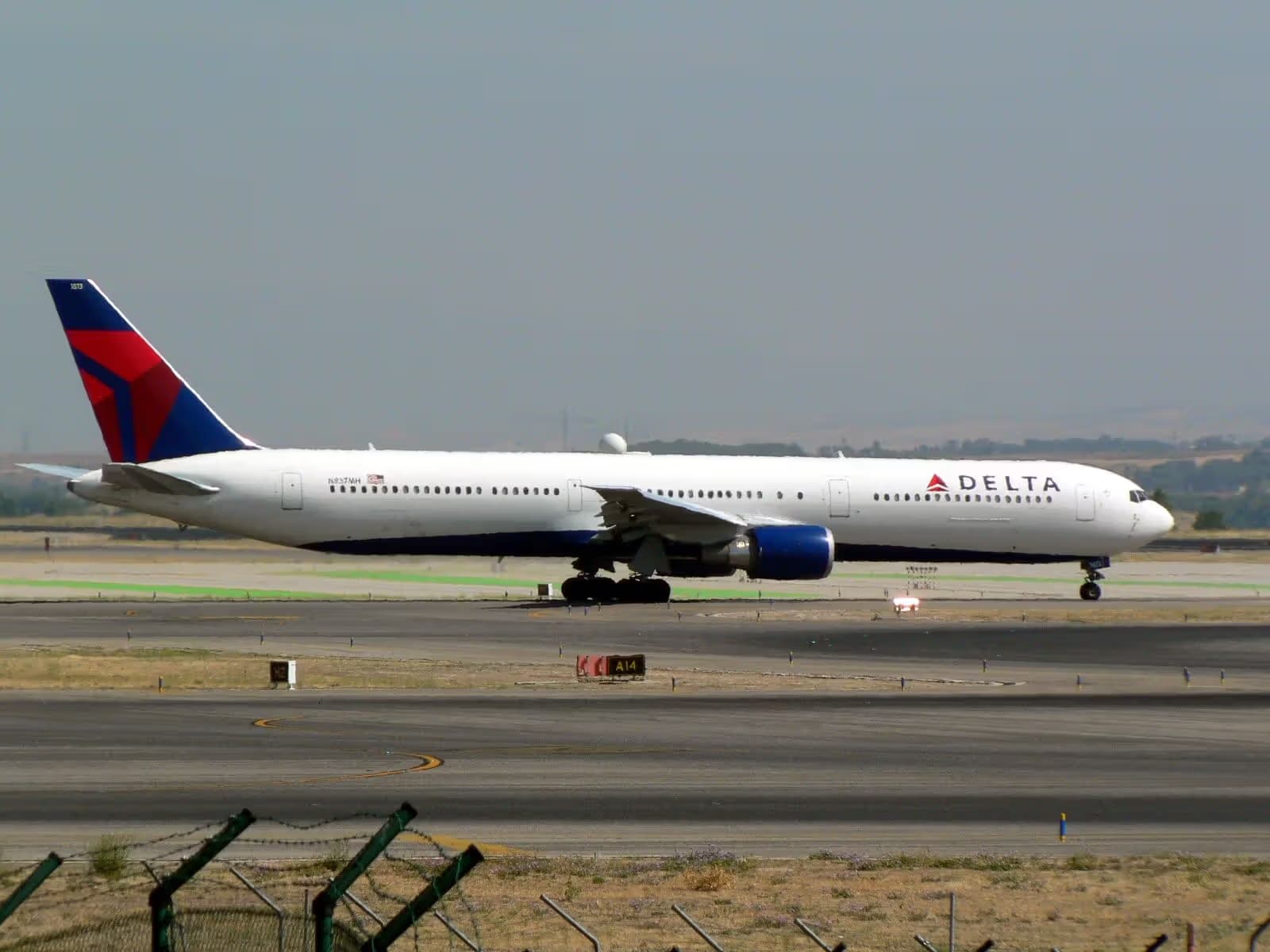 N837MH — Boeing
