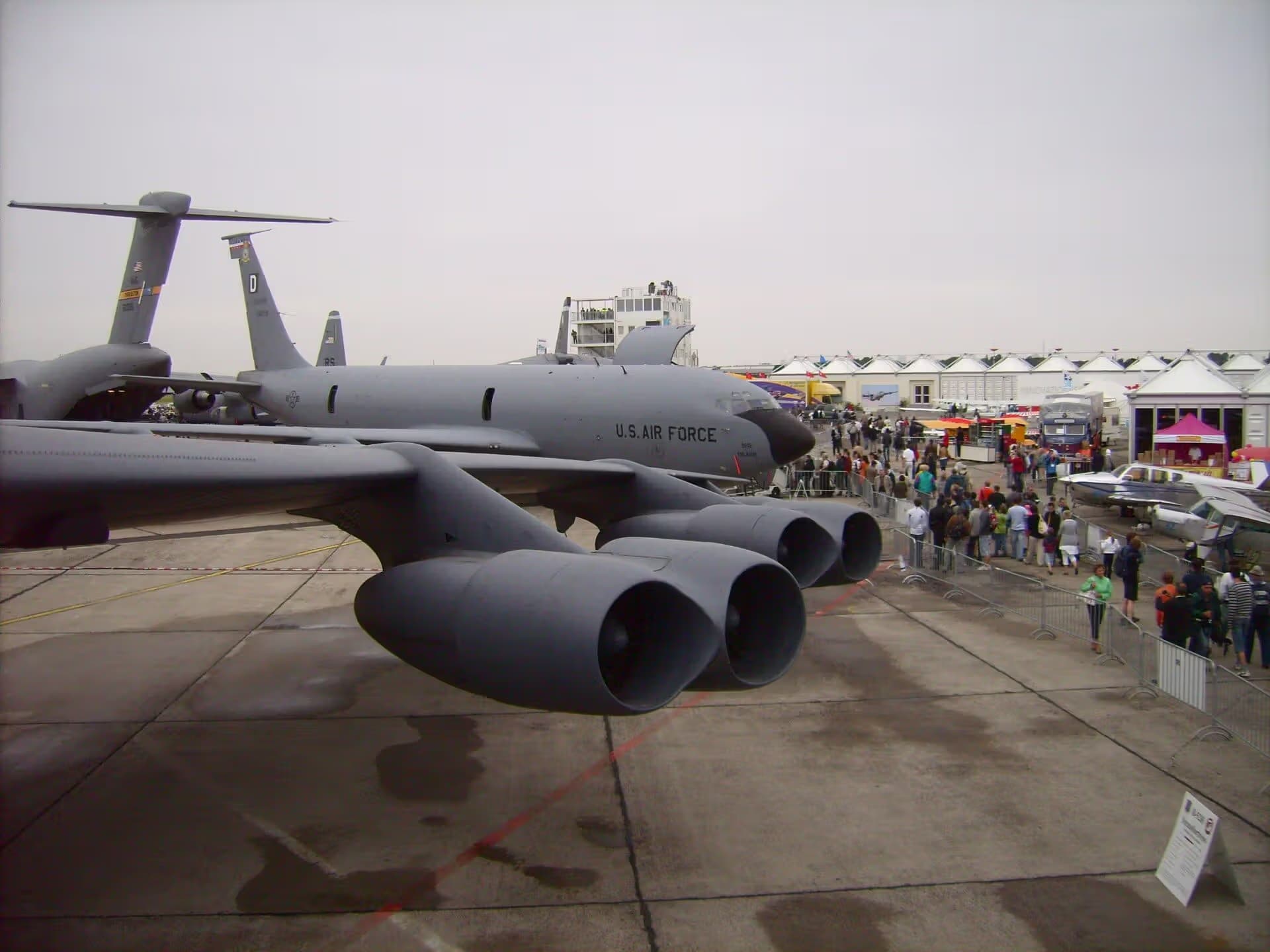 Unidentified — Boeing