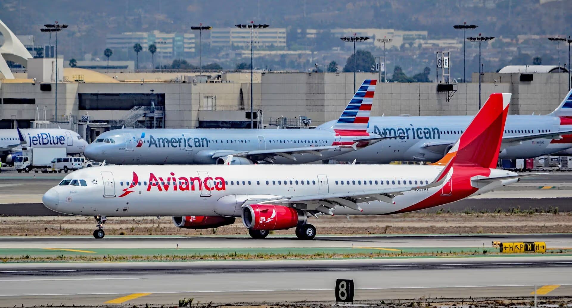 N697AV — Airbus