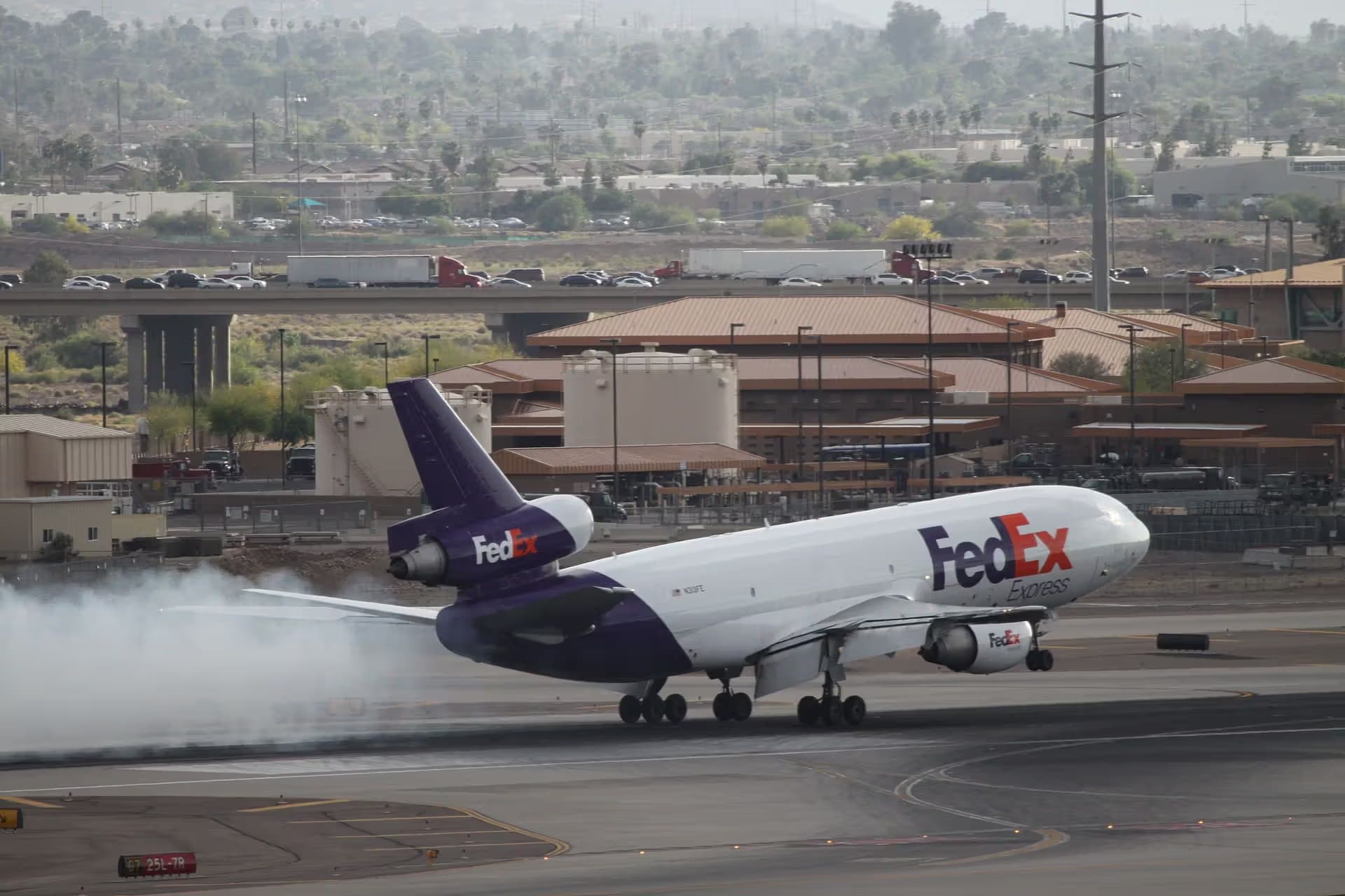 N313FE — Douglas